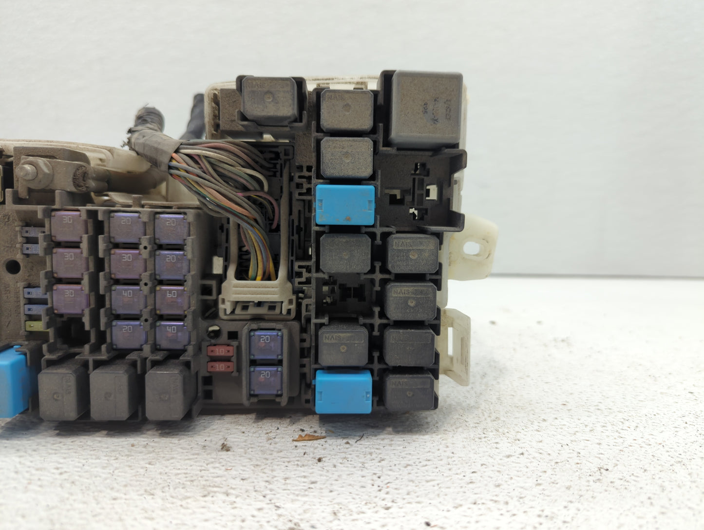2008-2010 Mazda 5 Fusebox Fuse Box Panel Relay Module P/N:CD84 66 760 Fits Fits 2008 2009 2010 OEM Used Auto Parts - Oemused
