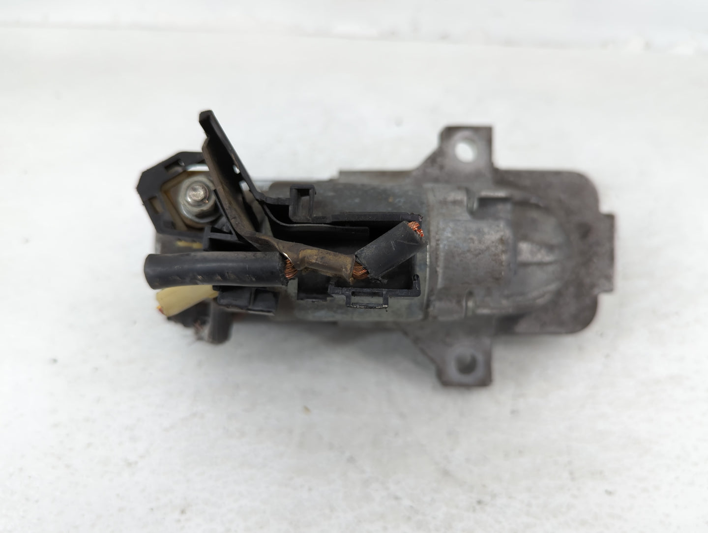 2006-2010 Mazda 5 Car Starter Motor Solenoid OEM P/N:M000T87681 Fits Fits 2004 2005 2006 2007 2008 2009 2010 OEM Used Auto P