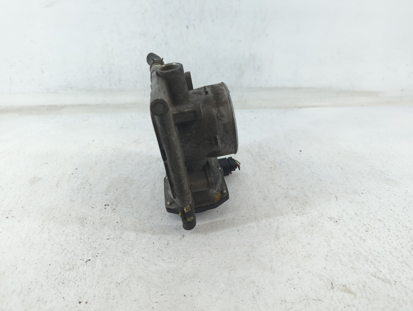 2008-2010 Mazda 5 Throttle Body P/N:1251 01692 L3R4 13 640 Fits Fits 2006 2007 2008 2009 2010 2011 2012 2013 OEM Used Auto P