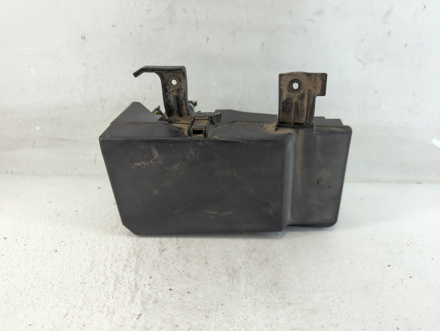 2006-2008 Mazda 6 Fusebox Fuse Box Panel Relay Module P/N:GR6A-66760 Fits Fits 2006 2007 2008 OEM Used Auto Parts - Oemuseda