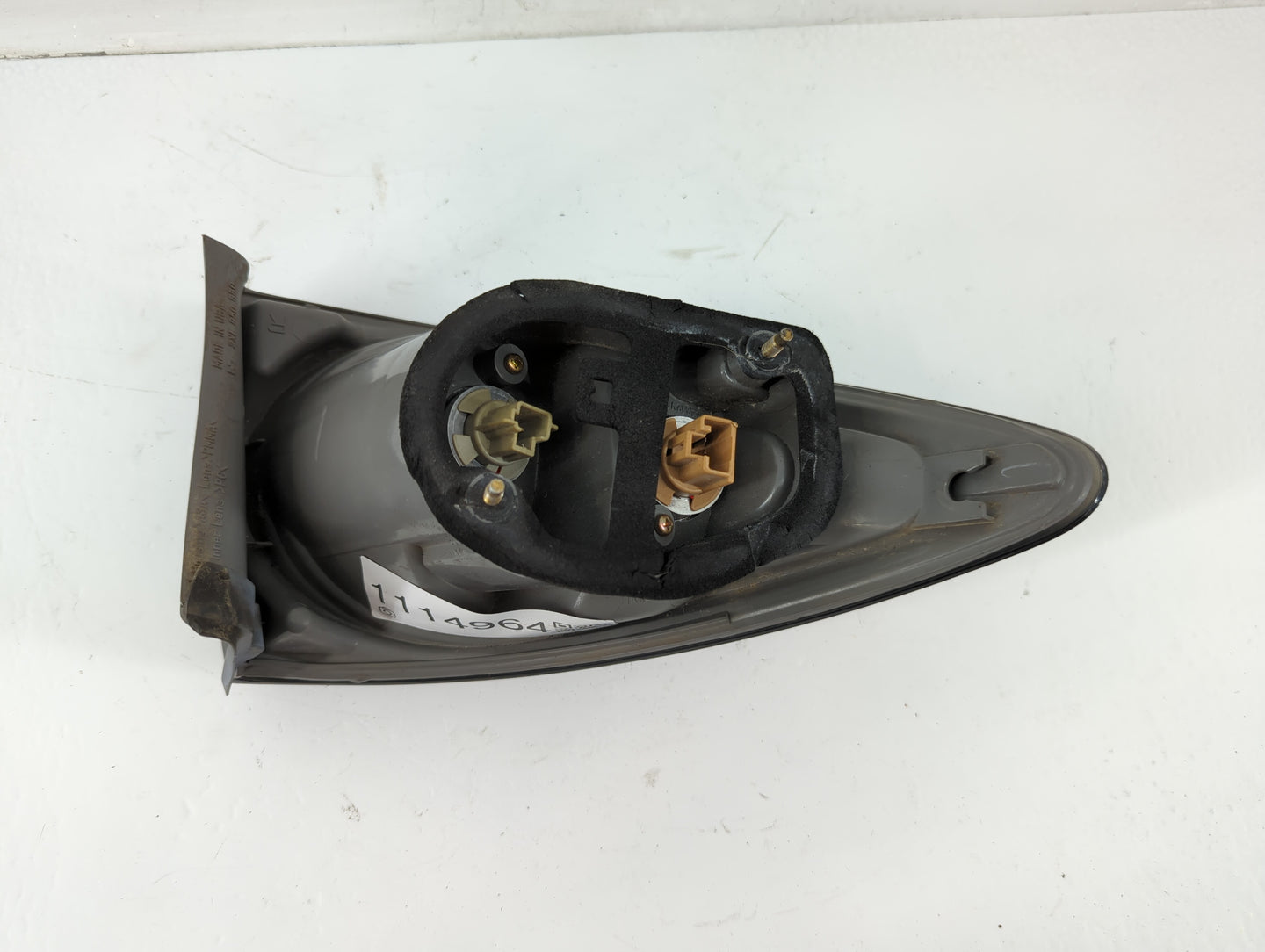 2006-2008 Mazda 6 Tail Light Assembly Driver Left OEM P/N:2XL 950 550 Fits Fits 2006 2007 2008 OEM Used Auto Parts - Oemused