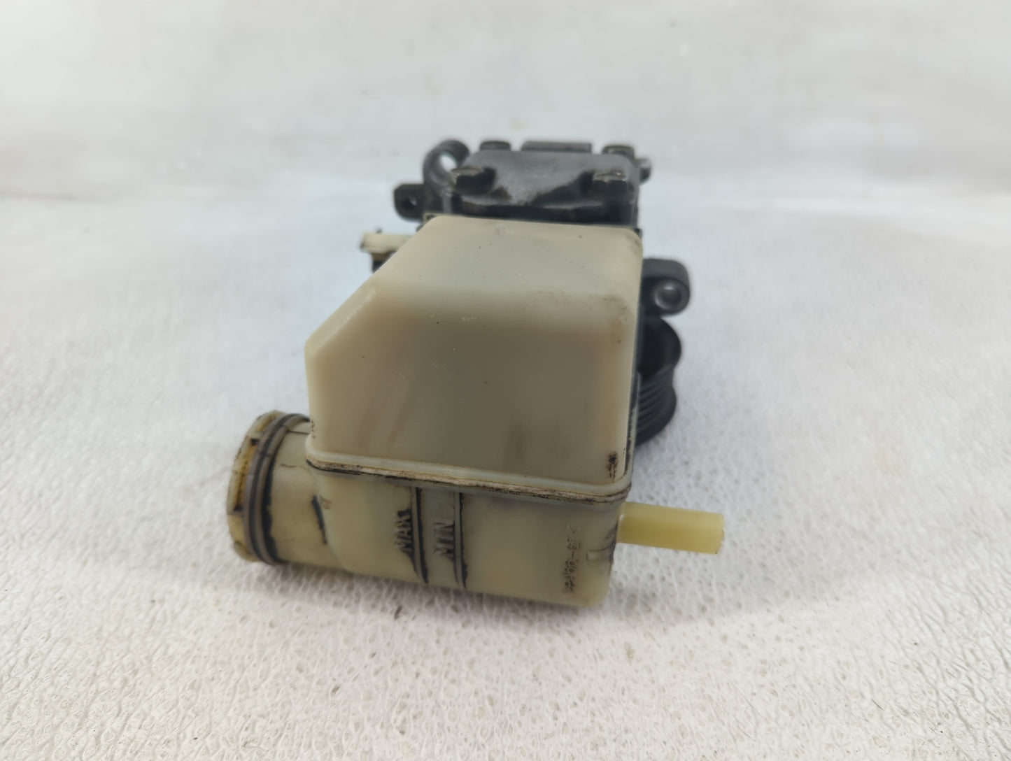 2003-2008 Mazda 6 Power Steering Column Pump Oem - Oemusedautoparts1.com