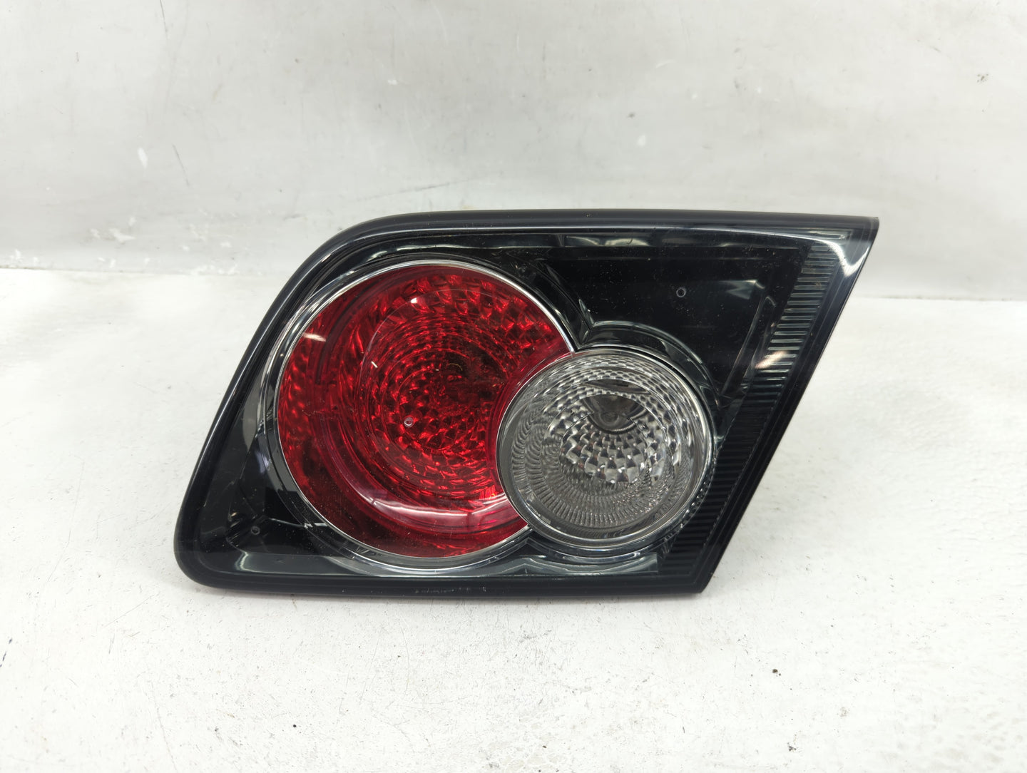 2006-2008 Mazda 6 Tail Light Assembly Passenger Right OEM P/N:7443 12V21 Fits Fits 2006 2007 2008 OEM Used Auto Parts - Oemu