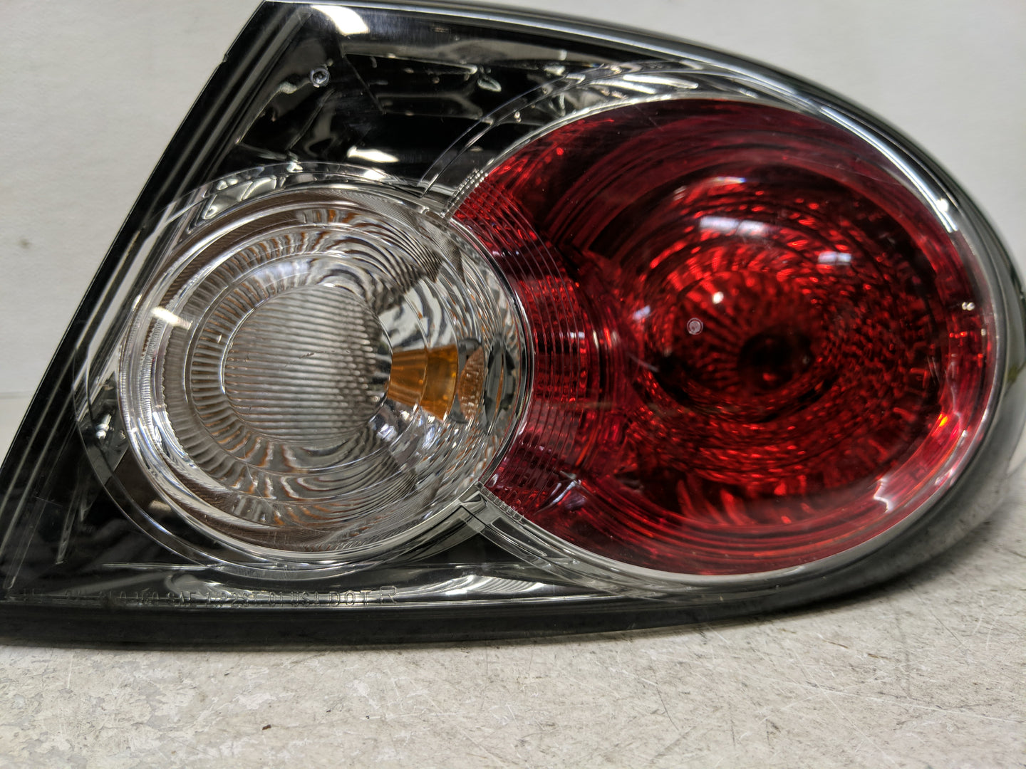 2006-2008 Mazda 6 Tail Light Assembly Passenger Right OEM P/N:2XL 950 100 Fits Fits 2006 2007 2008 OEM Used Auto Parts - Oem