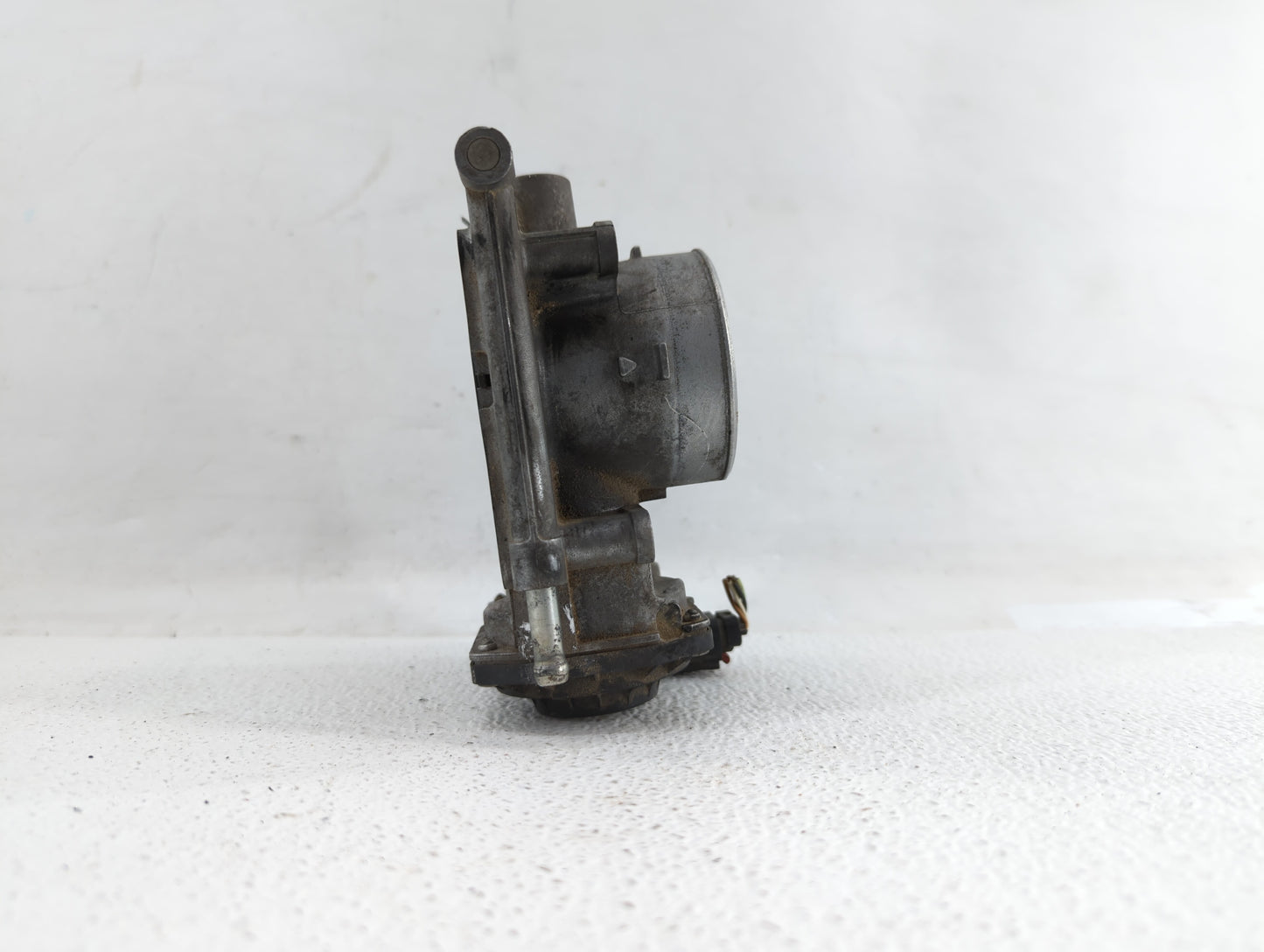 2006-2008 Mazda 6 Throttle Body P/N:6M8G-9F991-A L3R4 13 640, L3G2 13 640 A Fits Fits 2006 2007 2008 2009 2010 2011 2012 201