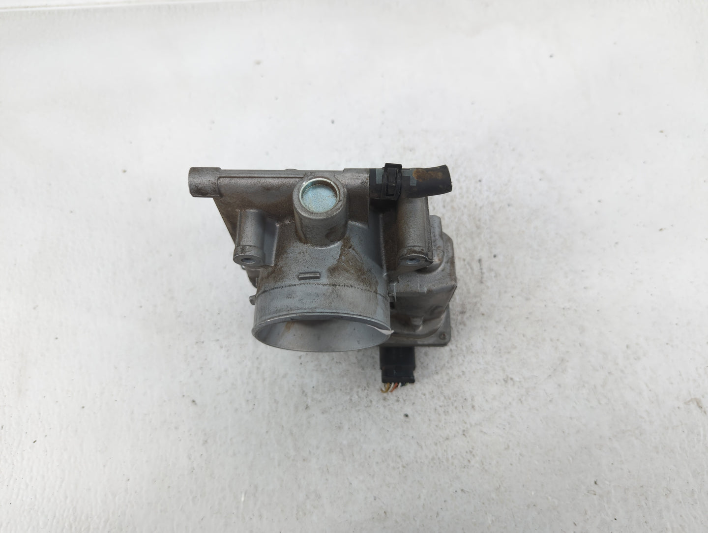 2006-2008 Mazda 6 Throttle Body P/N:L3R4 13 640 L3G2 13 640 A, P53N 13 640 Fits Fits 2006 2007 2008 2009 2010 2011 2012 2013