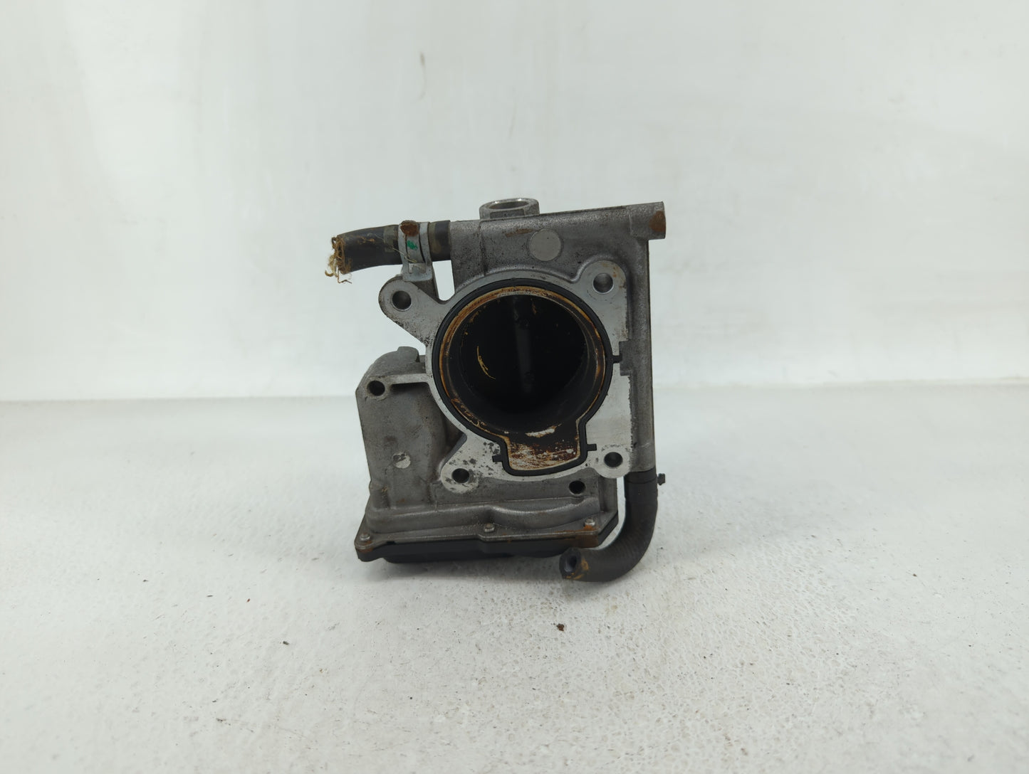 2006-2008 Mazda 6 Throttle Body P/N:L3R4 13 640 L3G2 13 640 A, P53N 13 640 Fits Fits 2006 2007 2008 2009 2010 2011 2012 2013