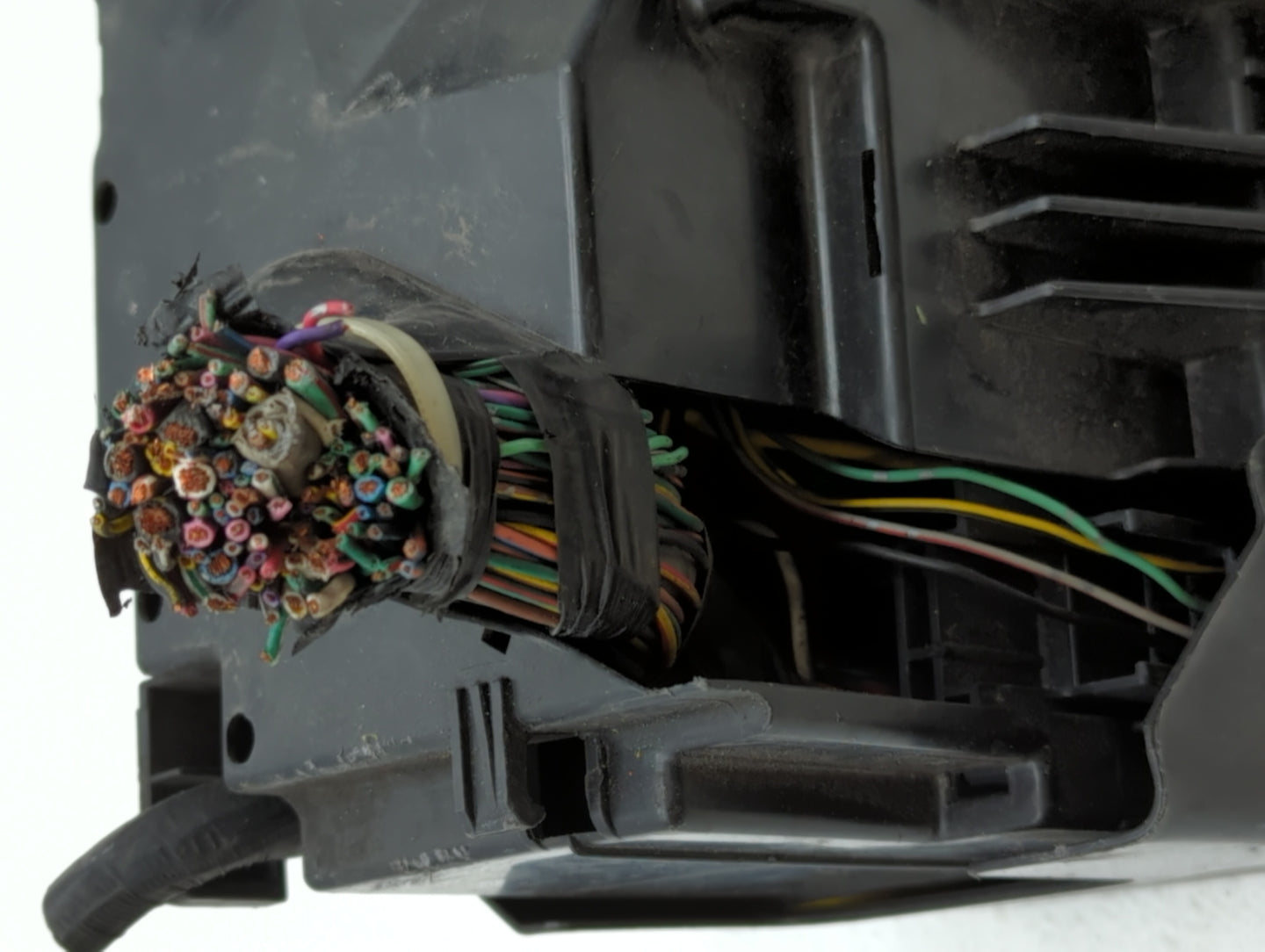 2008 Mazda 6 Fusebox Fuse Box Panel Relay Module Fits OEM Used Auto Parts - Oemusedautoparts1.com