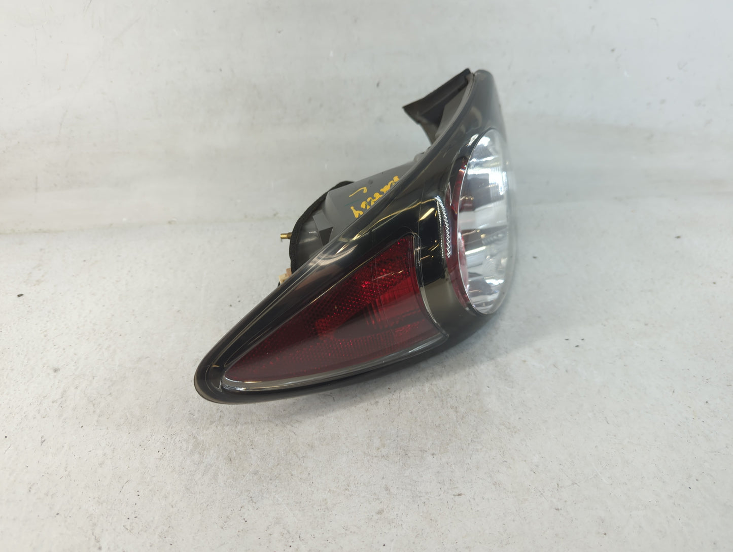 2006-2008 Mazda 6 Tail Light Assembly Driver Left OEM P/N:2XL 950 100 Fits Fits 2006 2007 2008 OEM Used Auto Parts - Oemused