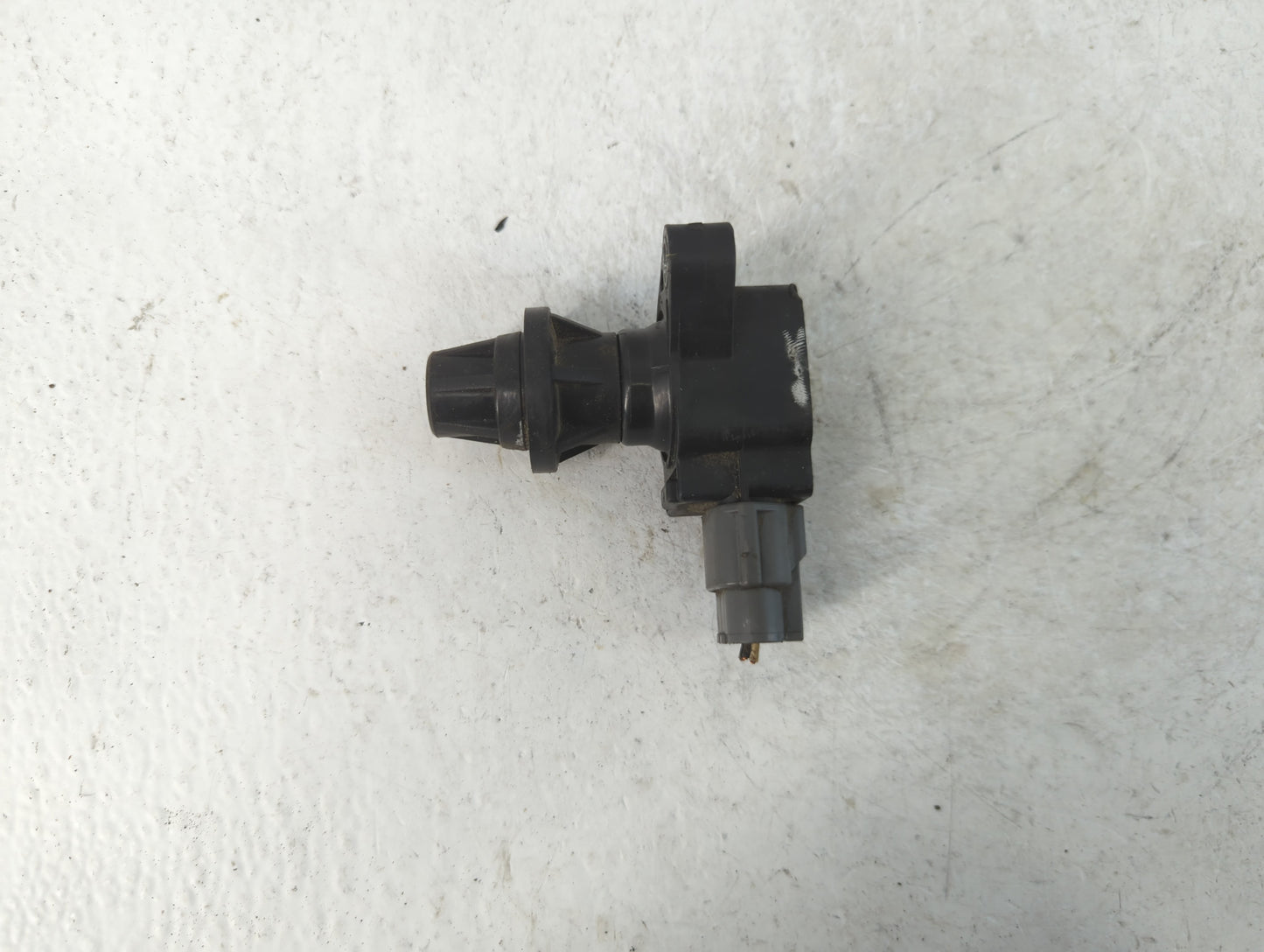 2003-2008 Mazda 6 Ignition Coil Igniter Pack - Oemusedautoparts1.com