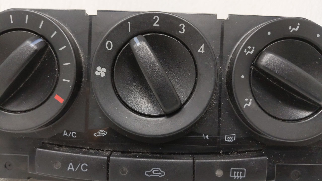 2007-2009 Mazda Cx-7 Climate Control Module Temperature AC/Heater Replacement P/N:BEG21 K1900EG22 Fits Fits 2007 2008 2009 O
