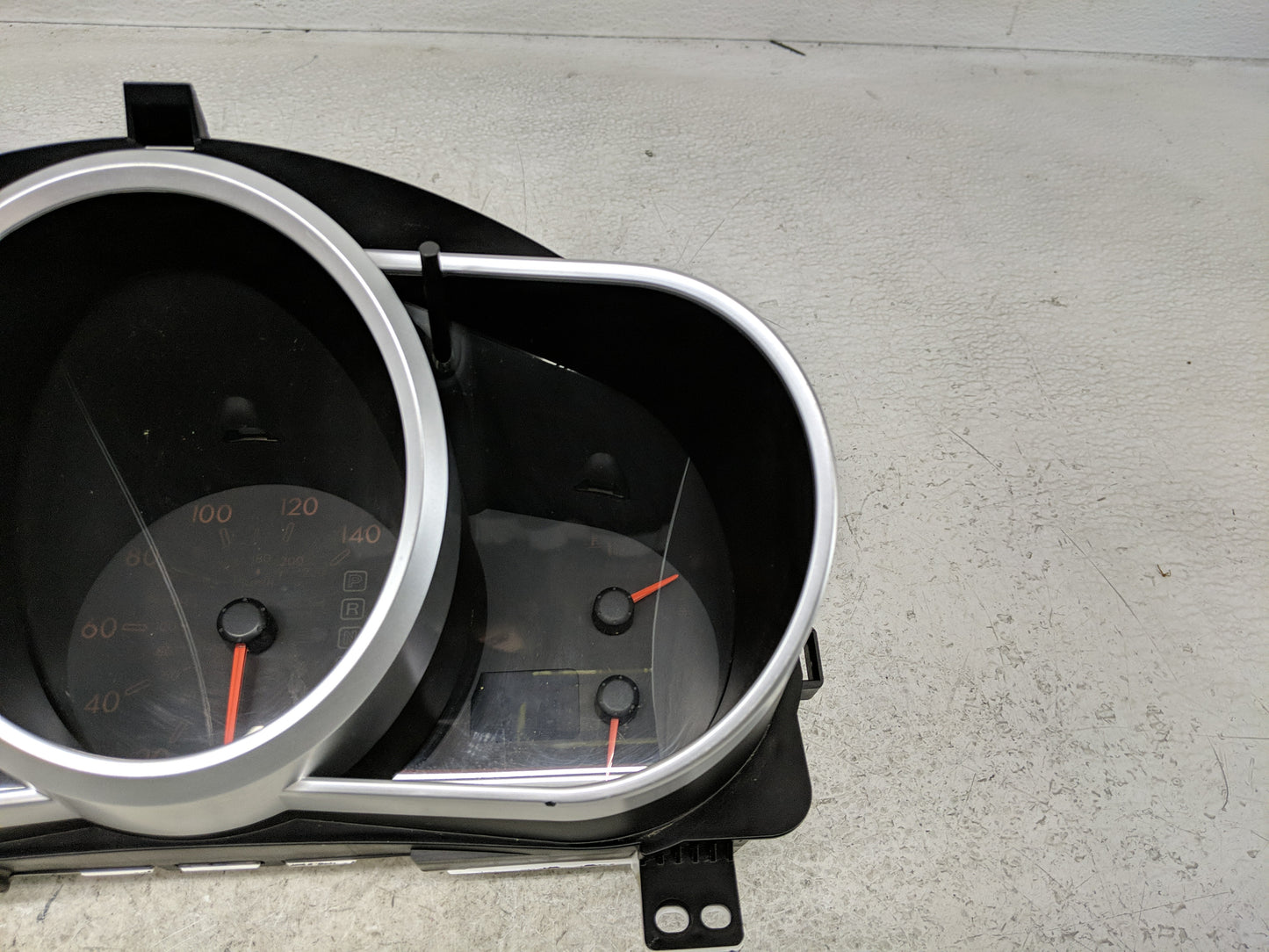 2007-2009 Mazda Cx-7 Instrument Cluster Speedometer Gauges P/N:P4K55430 Fits Fits 2007 2008 2009 OEM Used Auto Parts - Oemus