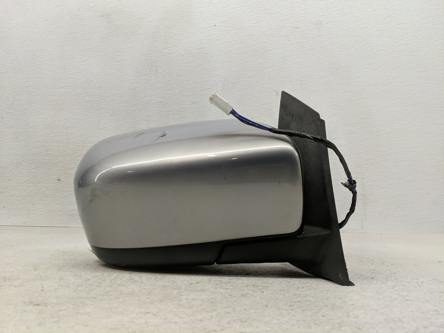 2008 Mazda Cx-7 Passenger Side View Mirror - Right Door Mirror OEM Used - Oemusedautoparts1.com