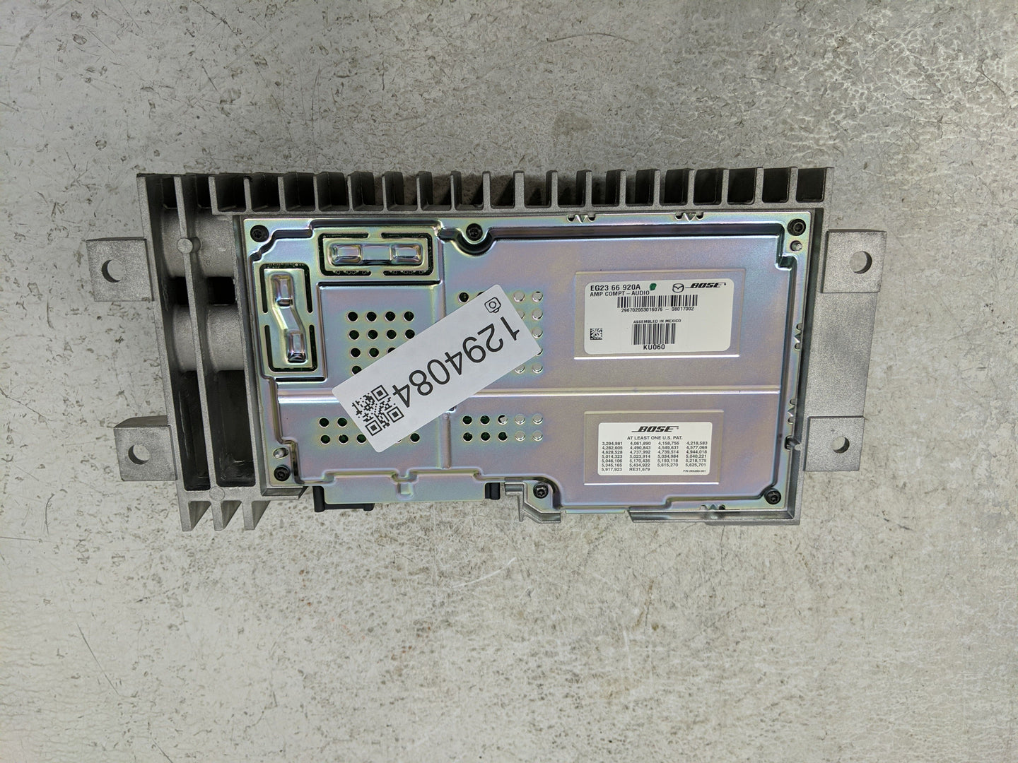 2007-2008 Mazda Cx-7 Radio AM FM Cd Player Receiver Replacement P/N:EG23 66 920A Fits Fits 2007 2008 OEM Used Auto Parts - O