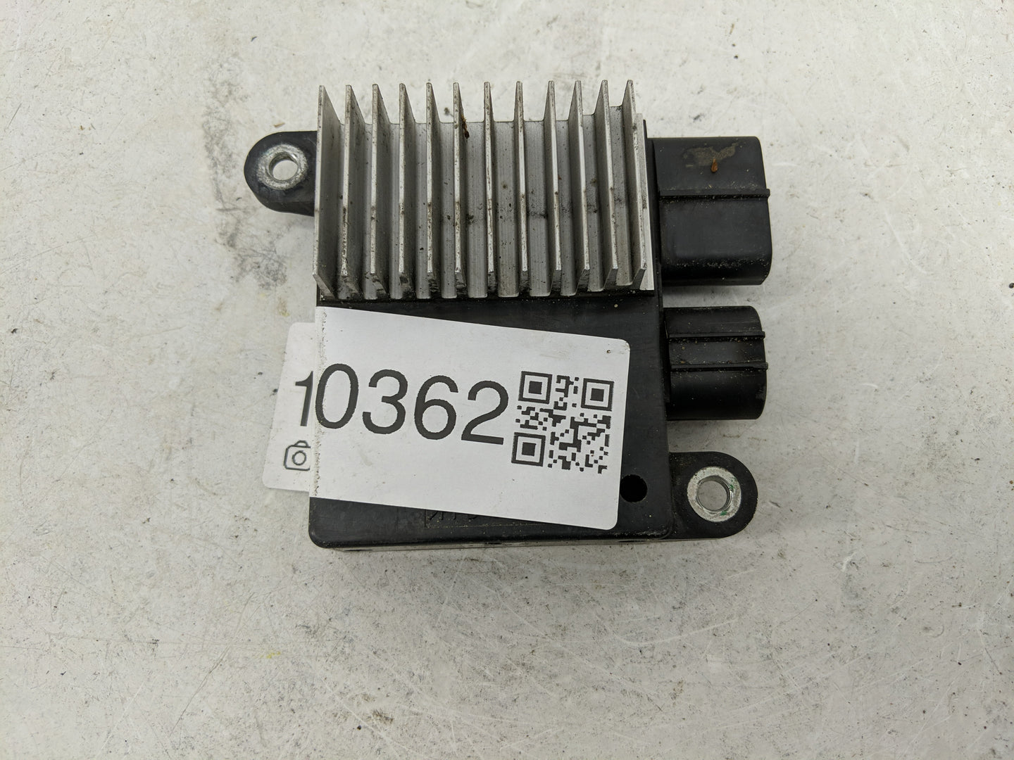 2007-2009 Mazda Cx-7 Body Control Module Bcm Inner Cabin Fuse Box - Oemusedautoparts1.com