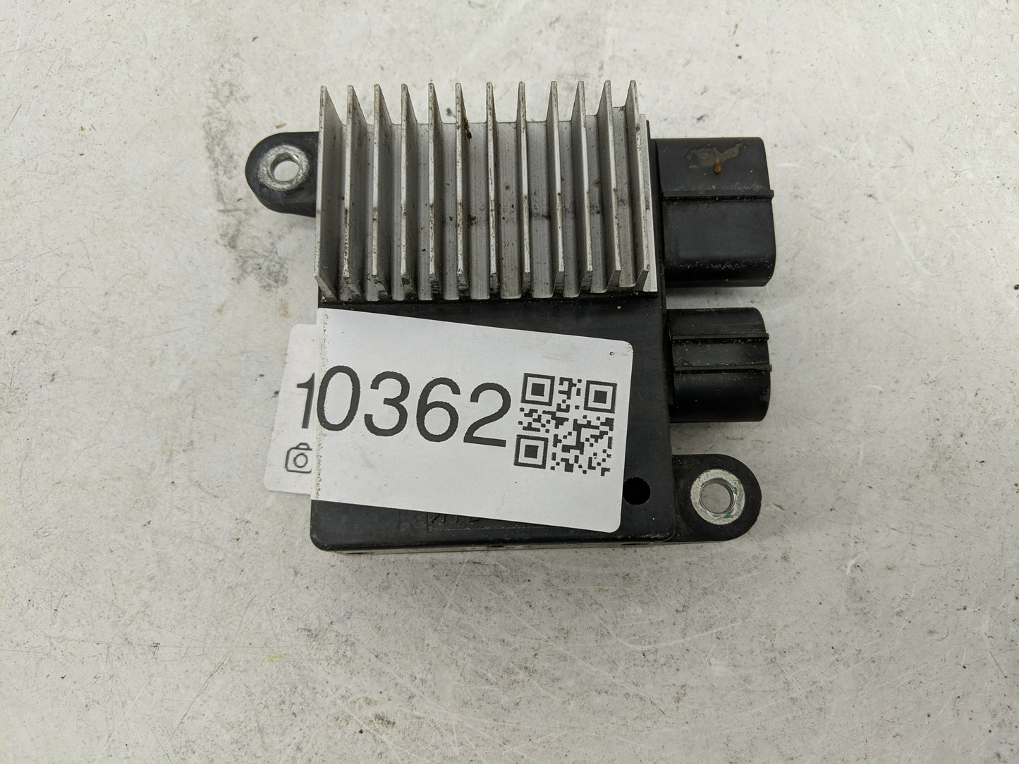 2007-2009 Mazda Cx-7 Body Control Module Bcm Inner Cabin Fuse Box - Oemusedautoparts1.com