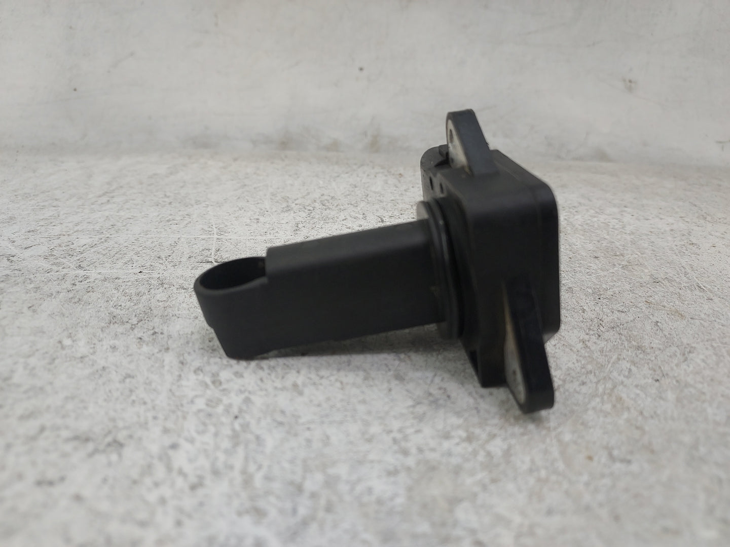 2007-2012 Mazda Cx-7 Mass Air Flow Meter Maf 1486390 - Oemusedautoparts1.com