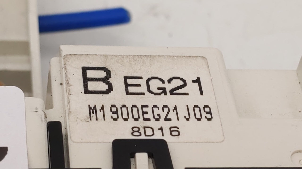 2007-2009 Mazda Cx-7 Climate Control Module Temperature AC/Heater Replacement P/N:BEG21 K1900EG22 Fits Fits 2007 2008 2009 O