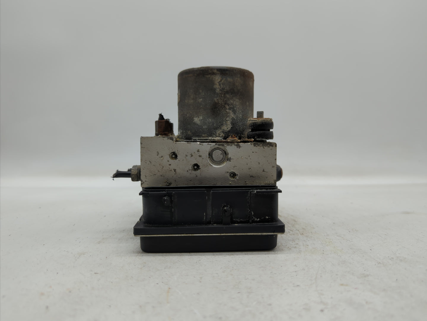 2007-2009 Mazda Cx-7 ABS Pump Control Module Replacement P/N:EG27 43 7A0 Fits Fits 2007 2008 2009 OEM Used Auto Parts - Oemu