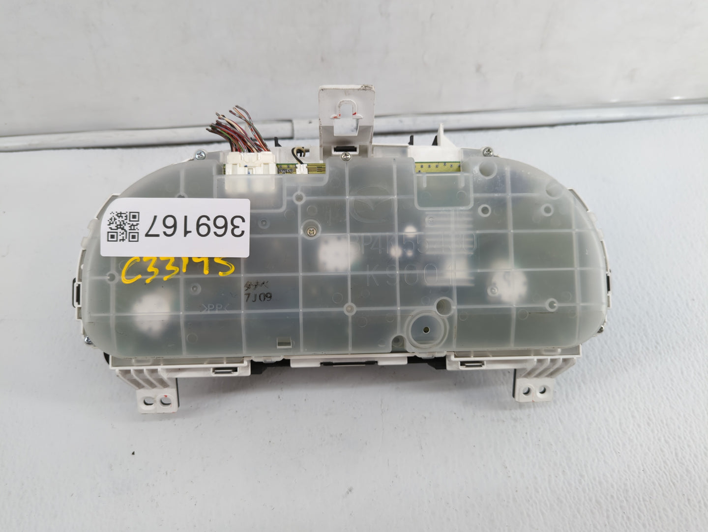 2007-2009 Mazda Cx-7 Instrument Cluster Speedometer Gauges P/N:K9001 EEEG66C, EE EG66 D, EE EG66 B Fits Fits 2007 2008 2009 