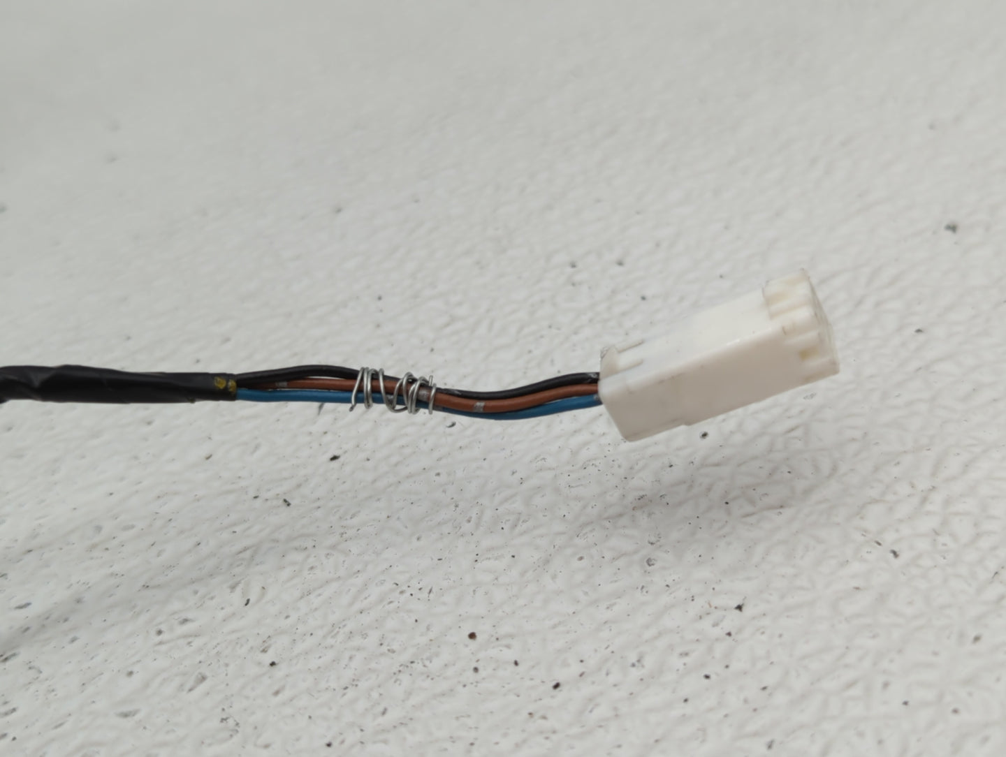 2007-2009 Mazda Cx-7 Side Mirror Replacement Driver Left View Door Mirror P/N:E4012284 Fits Fits 2007 2008 2009 OEM Used Aut