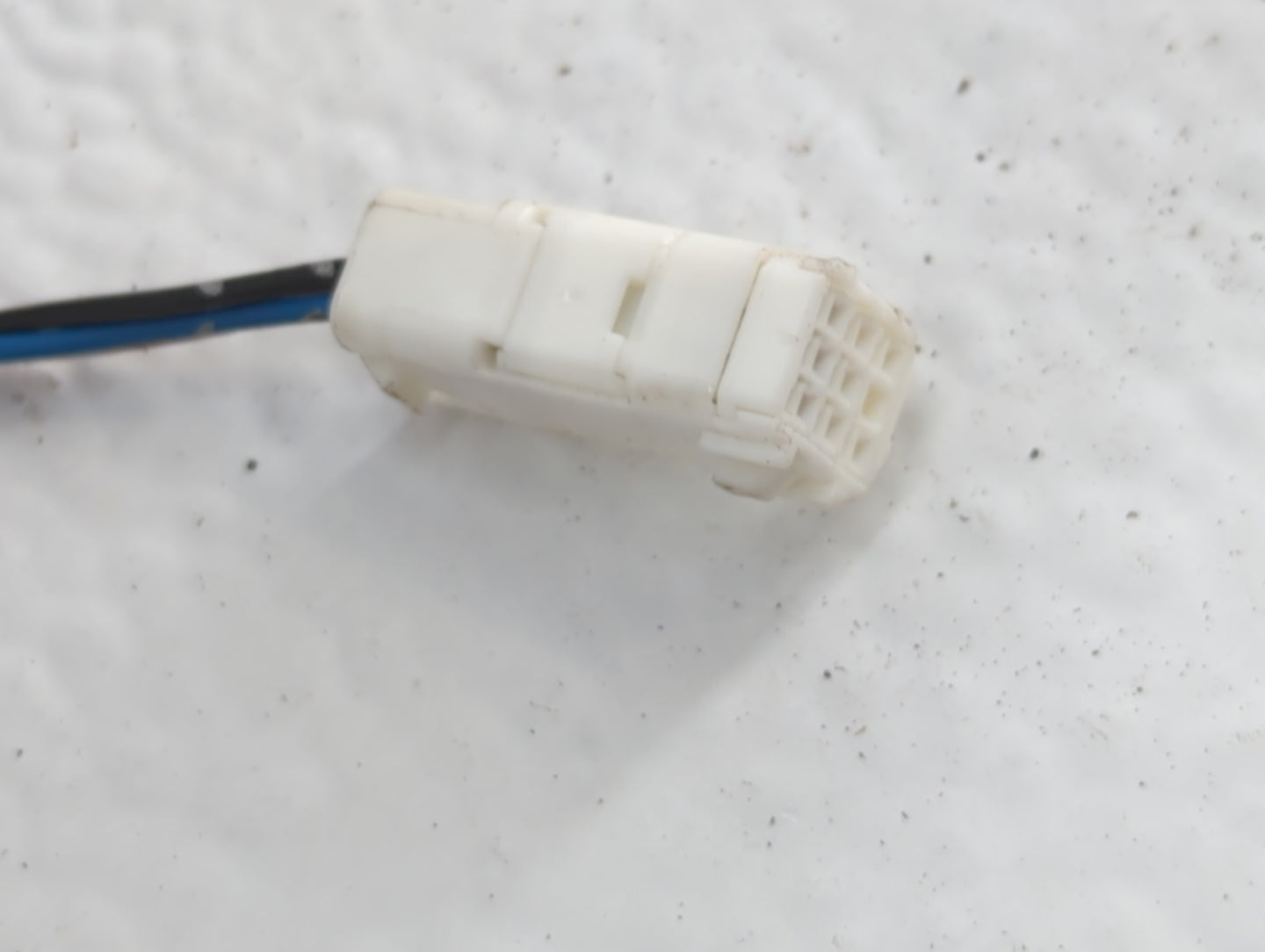 2007-2009 Mazda Cx-7 Side Mirror Replacement Driver Left View Door Mirror P/N:E4012284 Fits Fits 2007 2008 2009 OEM Used Aut