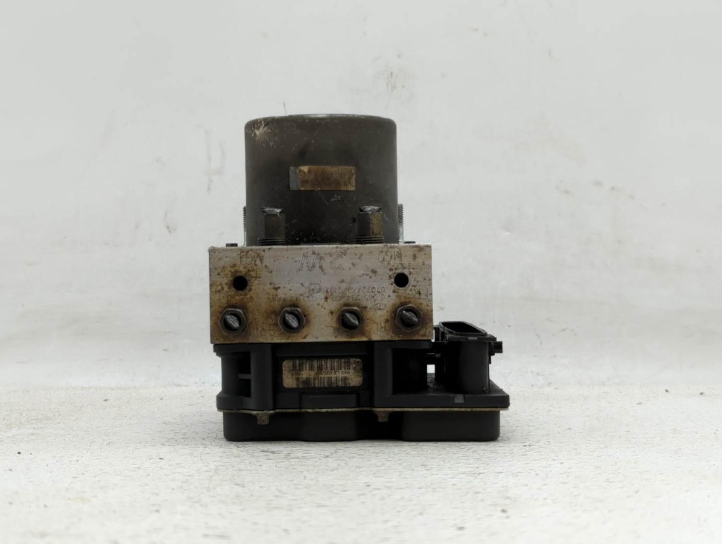 2007-2009 Mazda Cx-7 ABS Pump Control Module Replacement P/N:EG27 43 7A0 Fits Fits 2007 2008 2009 OEM Used Auto Parts - Oemu