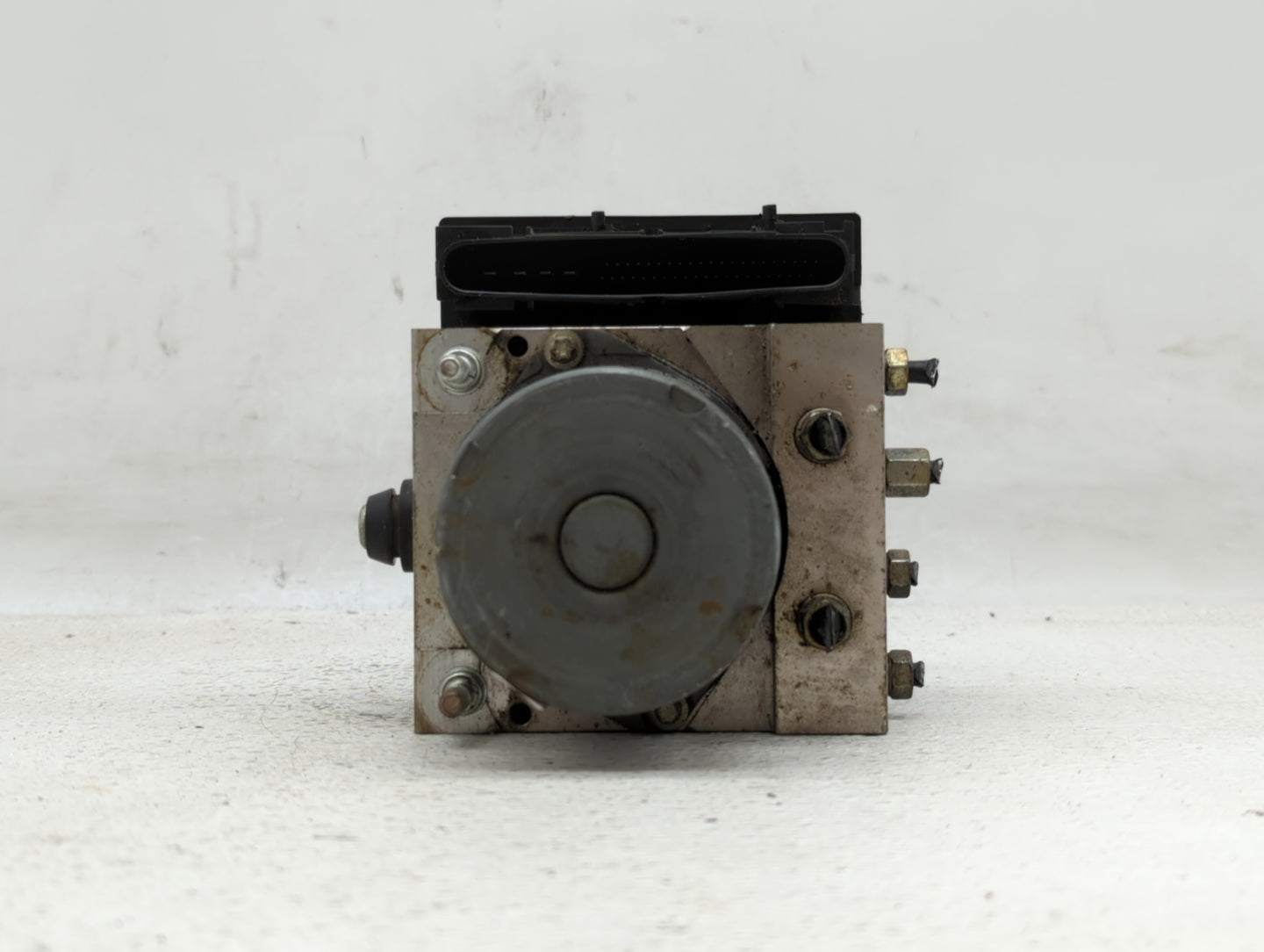 2007-2009 Mazda Cx-7 ABS Pump Control Module Replacement P/N:EG27 43 7A0 Fits Fits 2007 2008 2009 OEM Used Auto Parts - Oemu