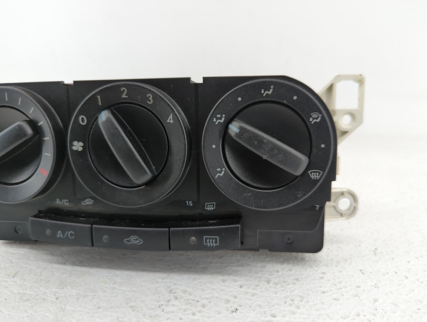 2007-2009 Mazda Cx-7 Climate Control Module Temperature AC/Heater Replacement P/N:M1900EG21K10 M1900EG21E05 Fits OEM Used Au