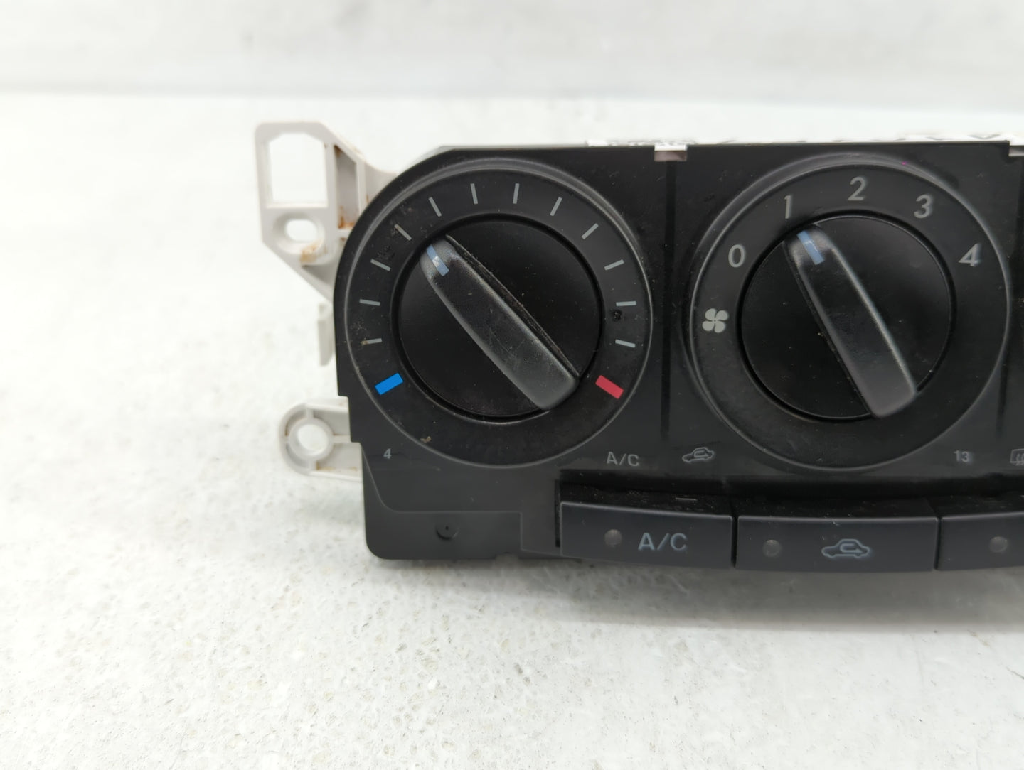 2007-2009 Mazda Cx-7 Climate Control Module Temperature AC/Heater Replacement P/N:M1900EG21K10 M1900EG21E05 Fits OEM Used Au
