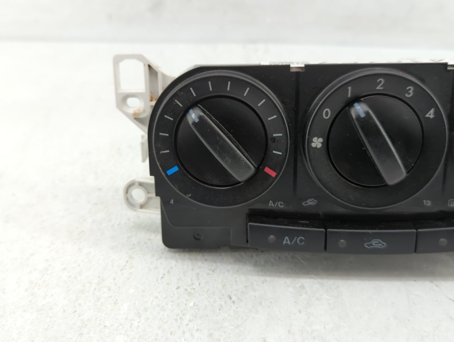2007-2009 Mazda Cx-7 Climate Control Module Temperature AC/Heater Replacement P/N:M1900EG21K10 M1900EG21E05 Fits OEM Used Au