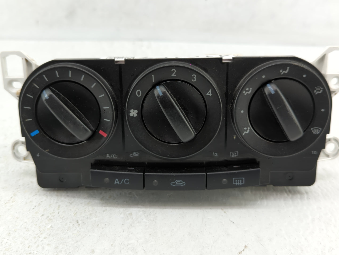 2007-2009 Mazda Cx-7 Climate Control Module Temperature AC/Heater Replacement P/N:M1900EG21K10 M1900EG21E05 Fits OEM Used Au