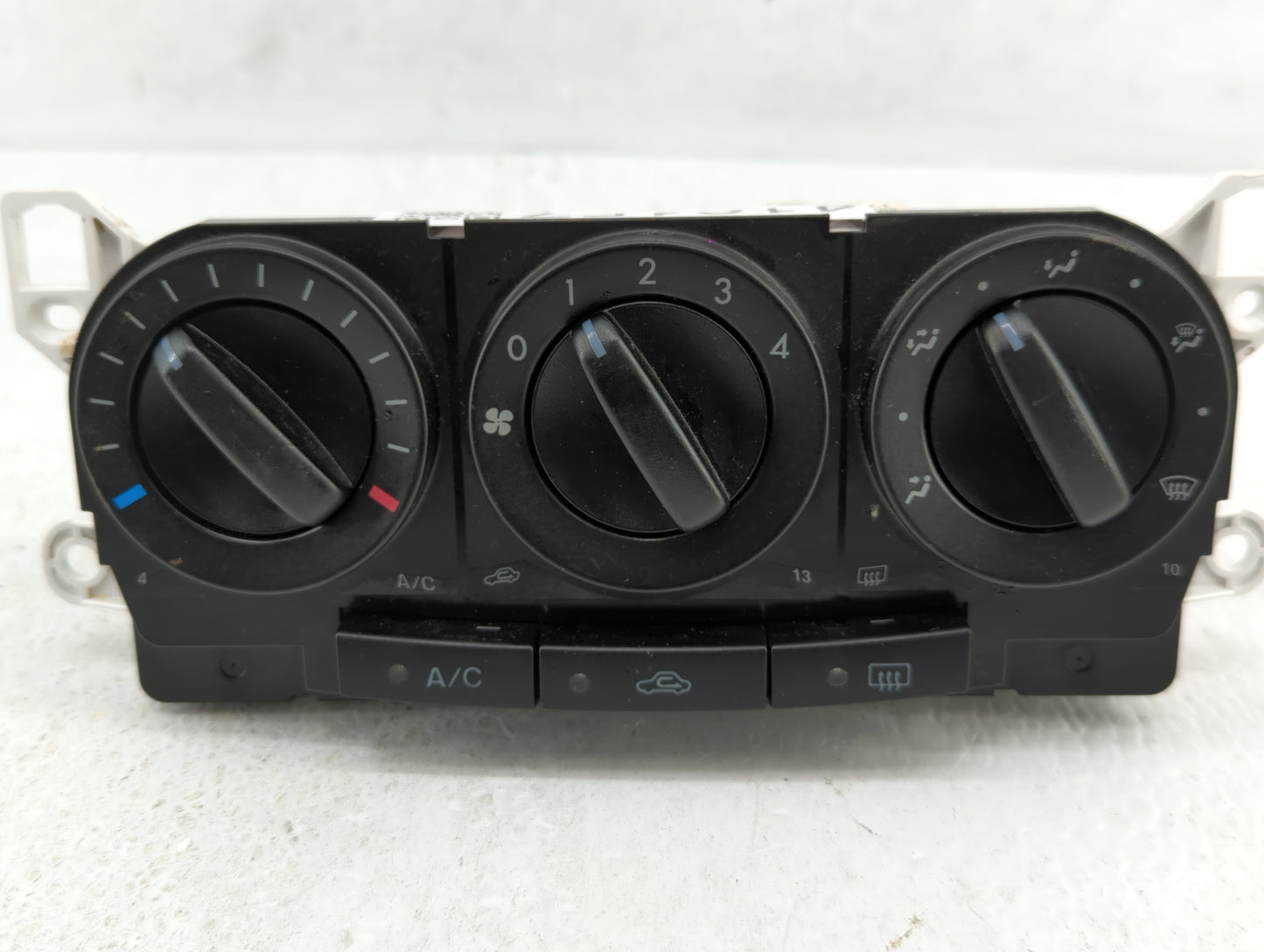 2007-2009 Mazda Cx-7 Climate Control Module Temperature AC/Heater Replacement P/N:M1900EG21K10 M1900EG21E05 Fits OEM Used Au