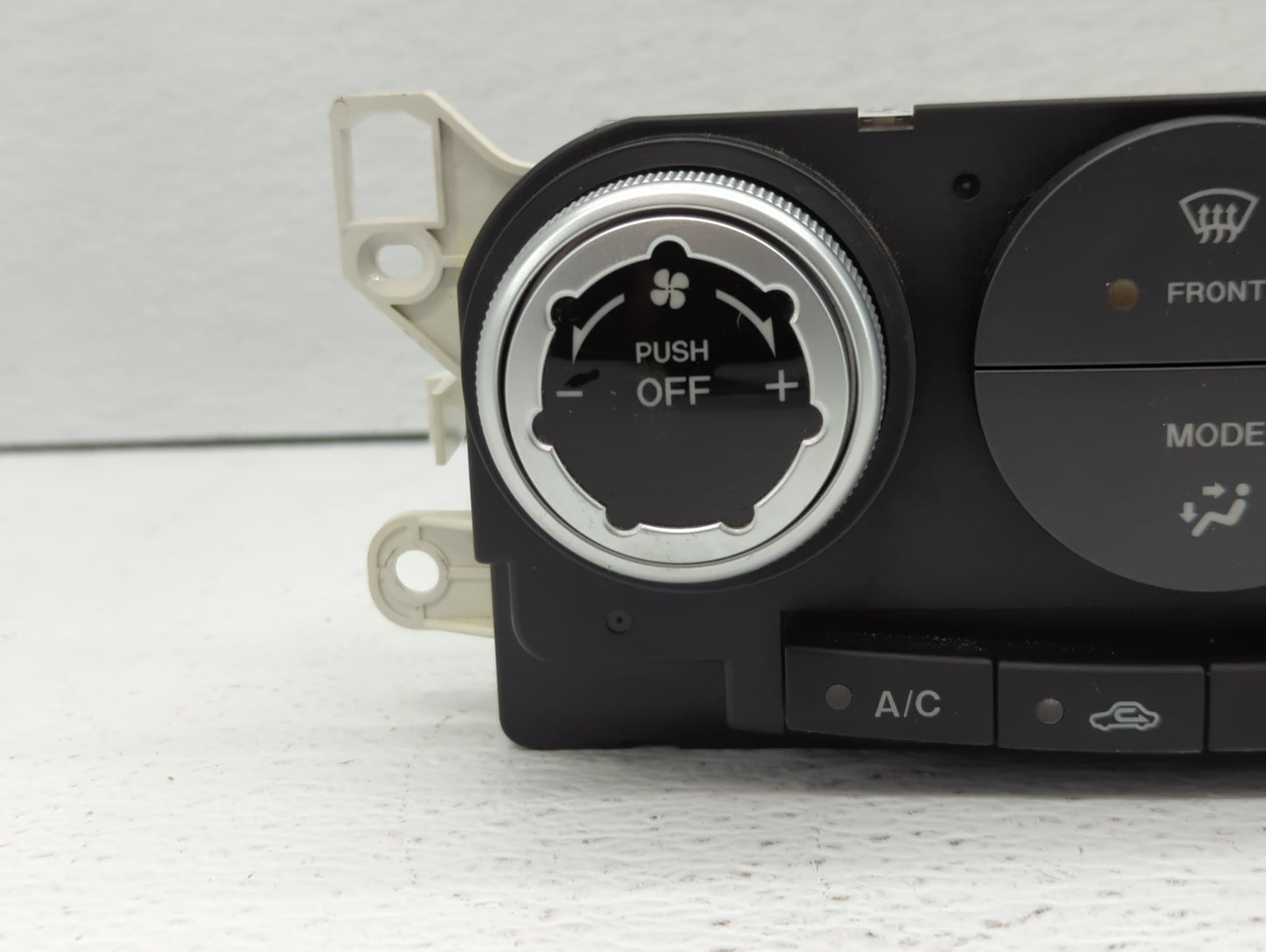 2007-2009 Mazda Cx-7 Climate Control Module Temperature AC/Heater Replacement P/N:K1900EG22 Fits Fits 2007 2008 2009 OEM Use