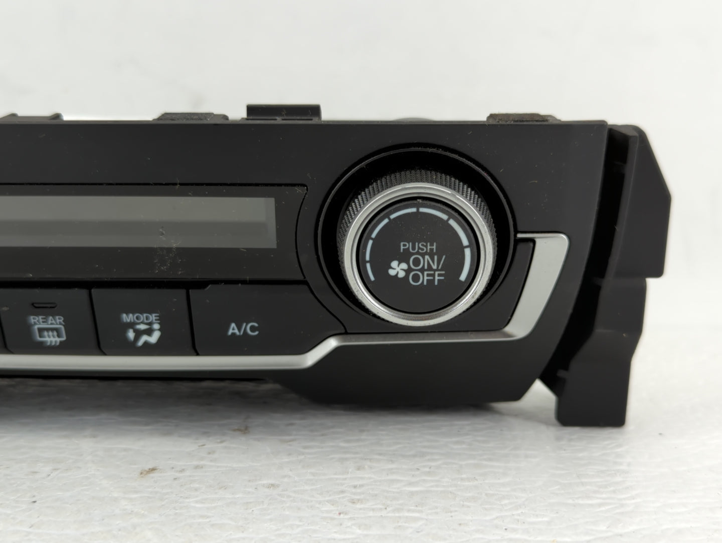 2007-2009 Mazda Cx-7 Climate Control Module Temperature AC/Heater Replacement P/N:M1900EG21G07 M1900EG21J09 Fits OEM Used Au