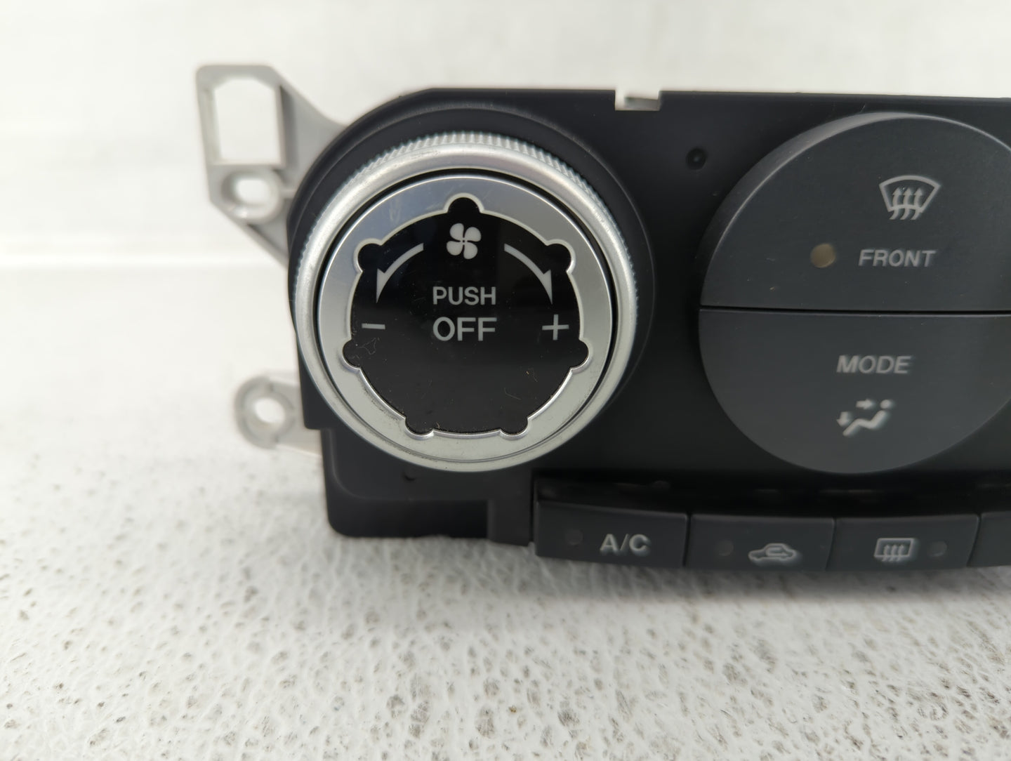2007-2009 Mazda Cx-7 Climate Control Module Temperature AC/Heater Replacement P/N:K1900EG22 Fits Fits 2007 2008 2009 OEM Use