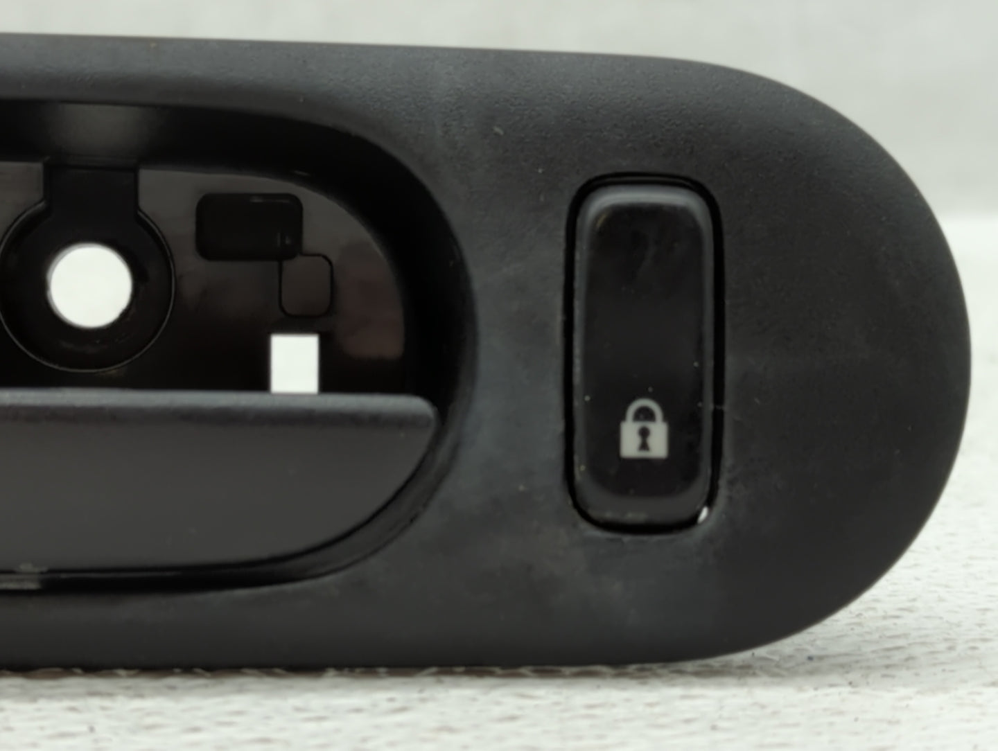 2008 Mazda Cx-7 Driver Front Left Door Handle Exterior Assembly - Oemusedautoparts1.com