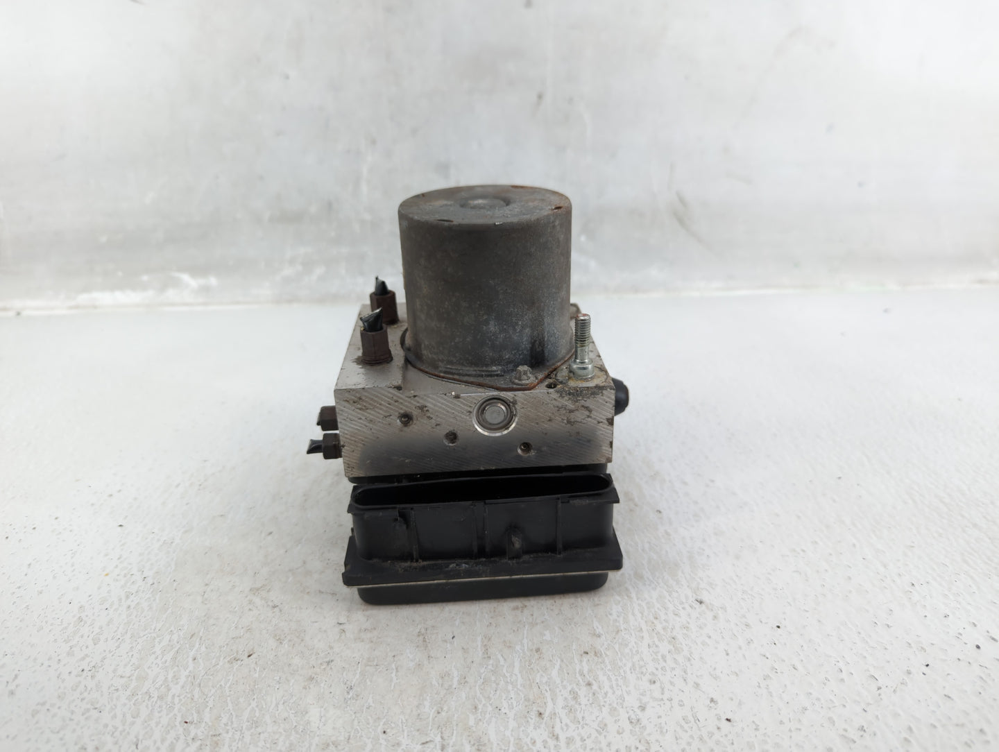 2007-2009 Mazda Cx-7 ABS Pump Control Module Replacement P/N:07090773 Fits Fits 2007 2008 2009 OEM Used Auto Parts - Oemused