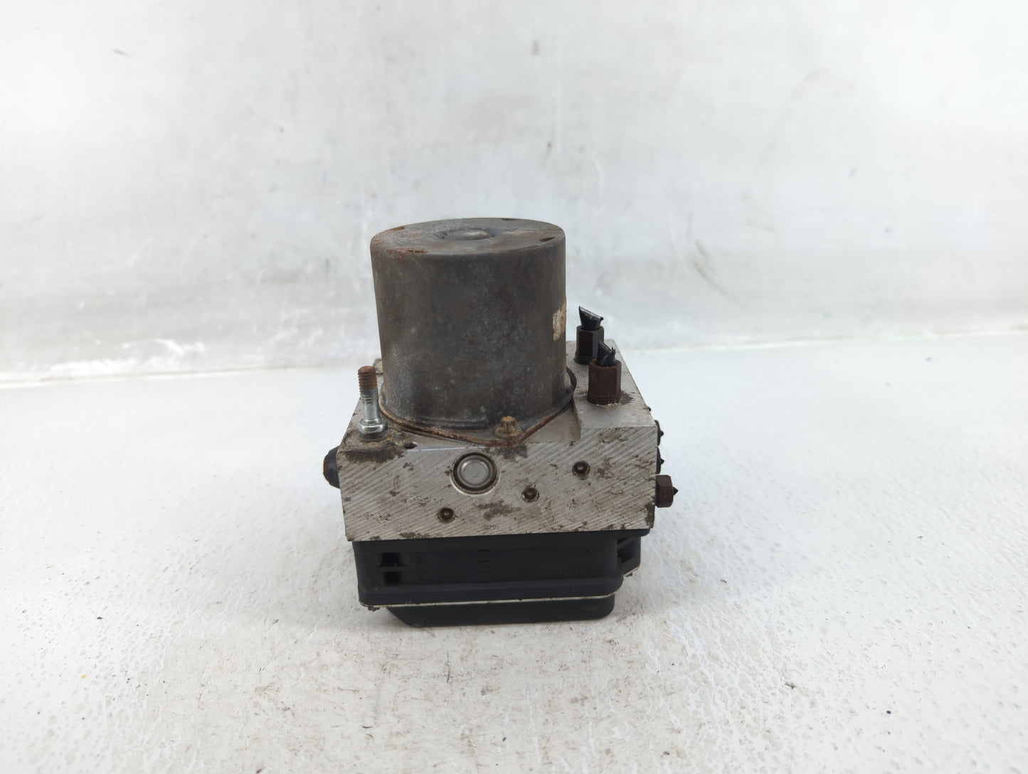 2007-2009 Mazda Cx-7 ABS Pump Control Module Replacement P/N:07090773 Fits Fits 2007 2008 2009 OEM Used Auto Parts - Oemused