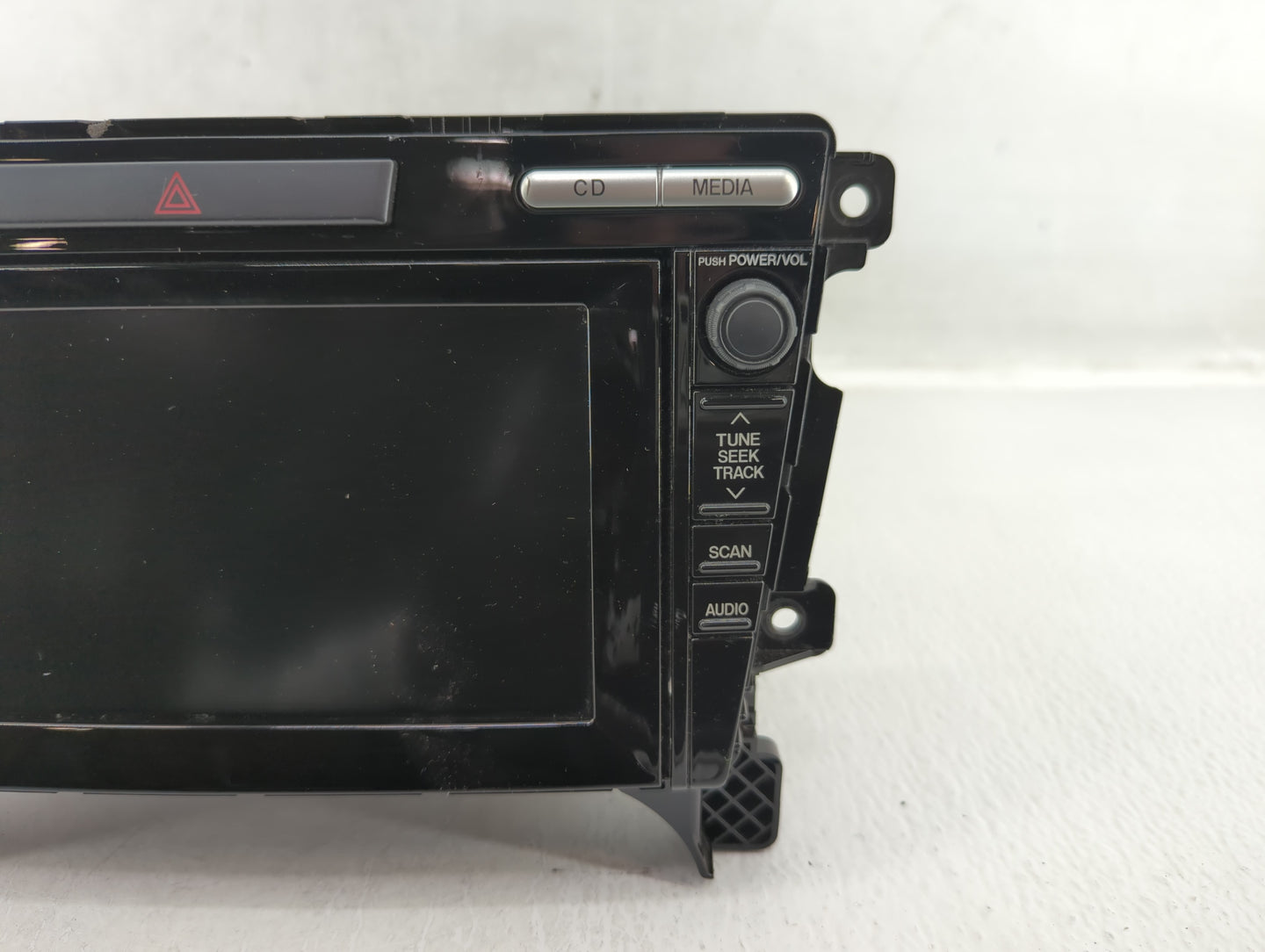 2008 Mazda Cx-7 Radio AM FM Cd Player Receiver Replacement P/N:EG26 66 DV0B Fits OEM Used Auto Parts - Oemusedautoparts1.com