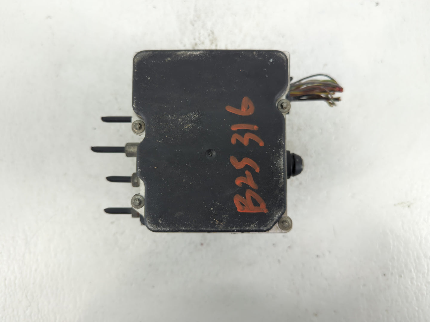 2007-2009 Mazda Cx-7 ABS Pump Control Module Replacement P/N:0 265 234 478 EG27 43 7A0 Fits Fits 2007 2008 2009 OEM Used Aut