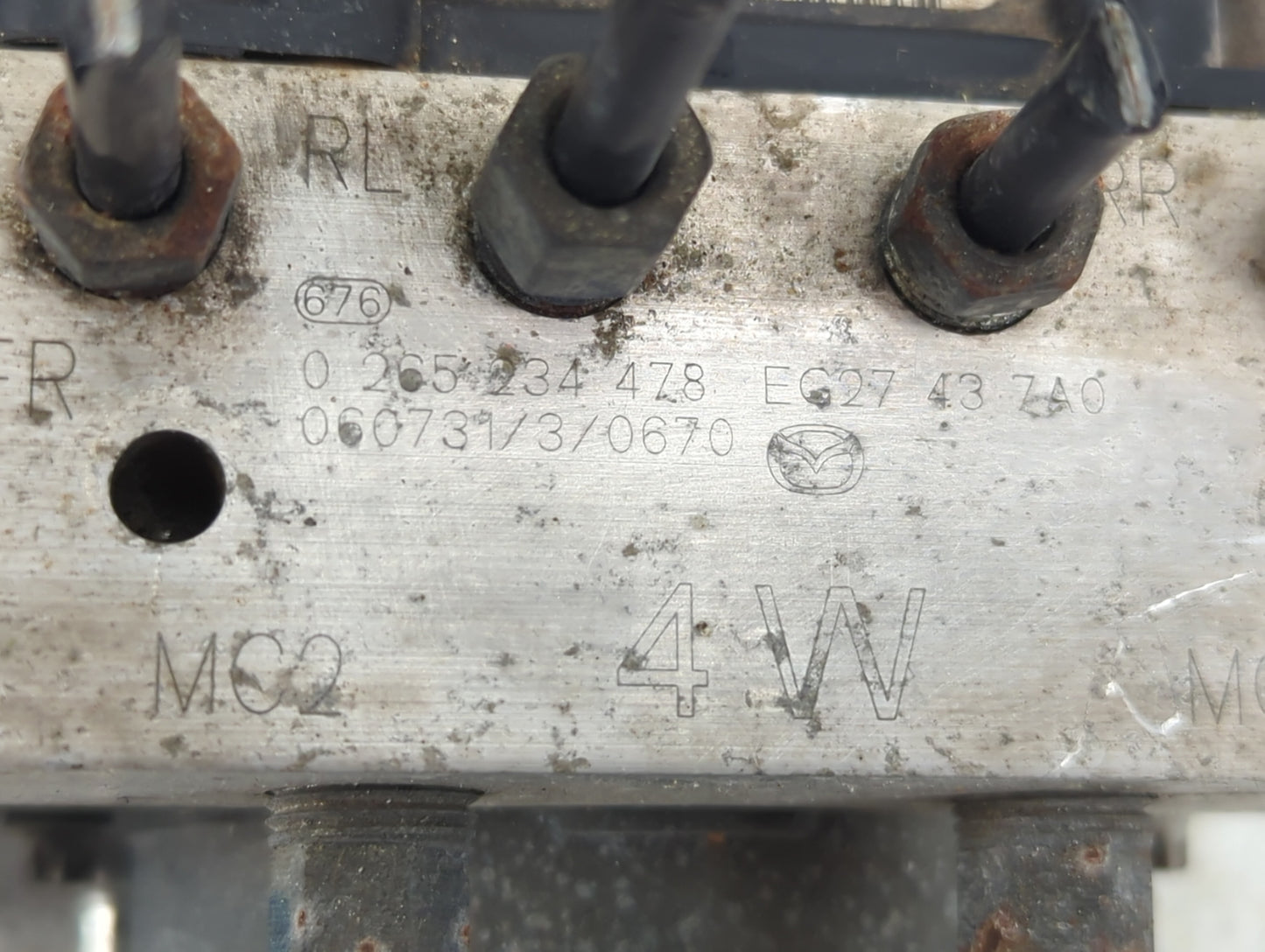 2007-2009 Mazda Cx-7 ABS Pump Control Module Replacement P/N:0 265 234 478 EG27 43 7A0 Fits Fits 2007 2008 2009 OEM Used Aut