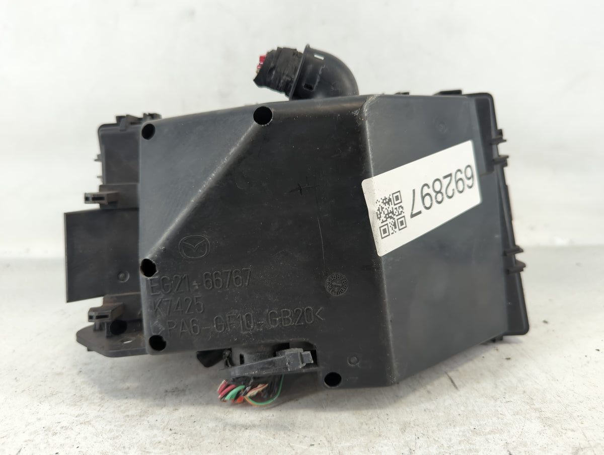 2007-2009 Mazda Cx-7 Fusebox Fuse Box Panel Relay Module P/N:BP4K-66765 518818109 Fits Fits 2007 2008 2009 OEM Used Auto Par