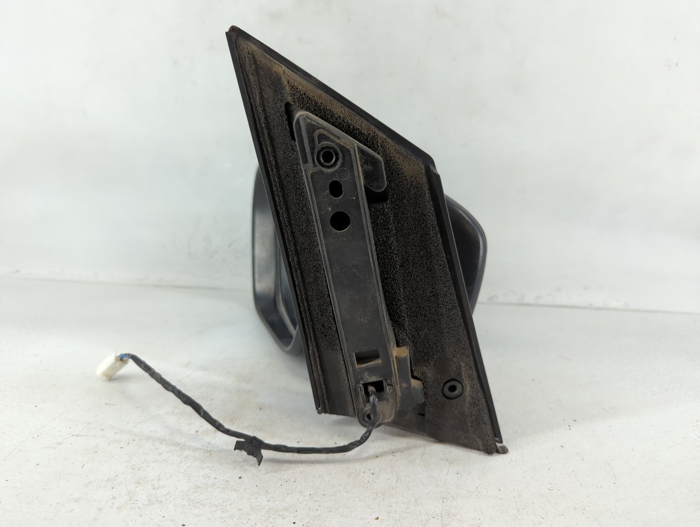 2007-2009 Mazda Cx-7 Driver Side View Mirror - Left Door Mirror OEM Used - Oemusedautoparts1.com