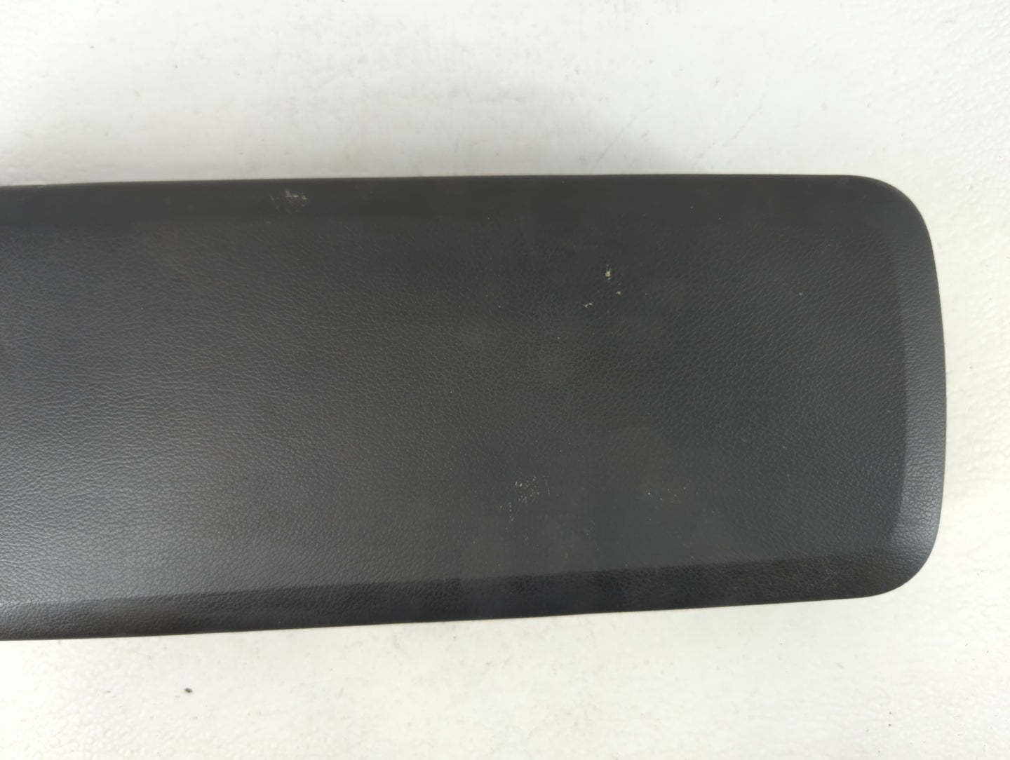 2007-2009 Mazda Cx-7 Center Console Armrest Cover Lid Fits Fits 2007 2008 2009 OEM Used Auto Parts - Oemusedautoparts1.com