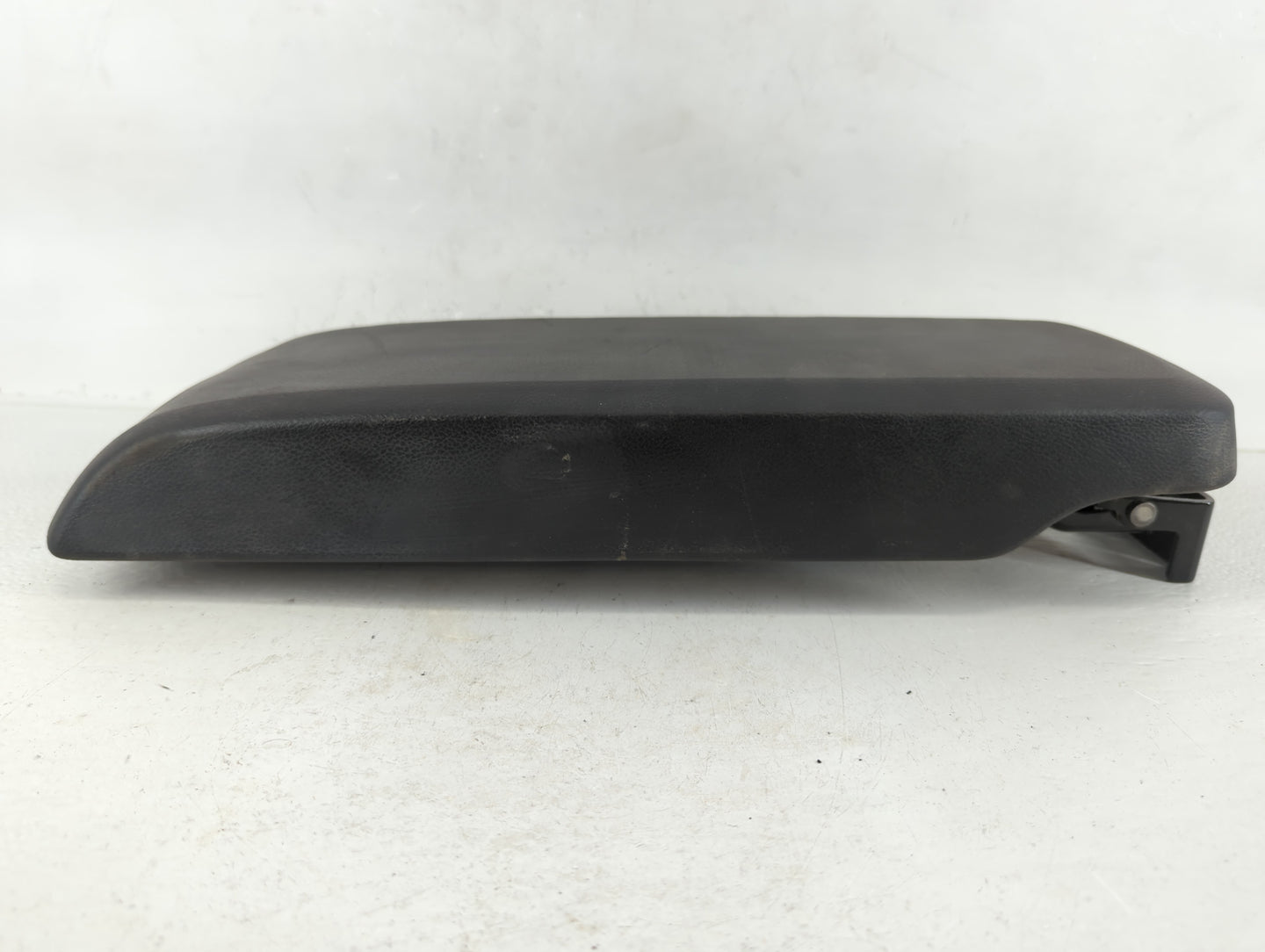 2007-2009 Mazda Cx-7 Center Console Armrest Cover Lid Fits Fits 2007 2008 2009 OEM Used Auto Parts - Oemusedautoparts1.com