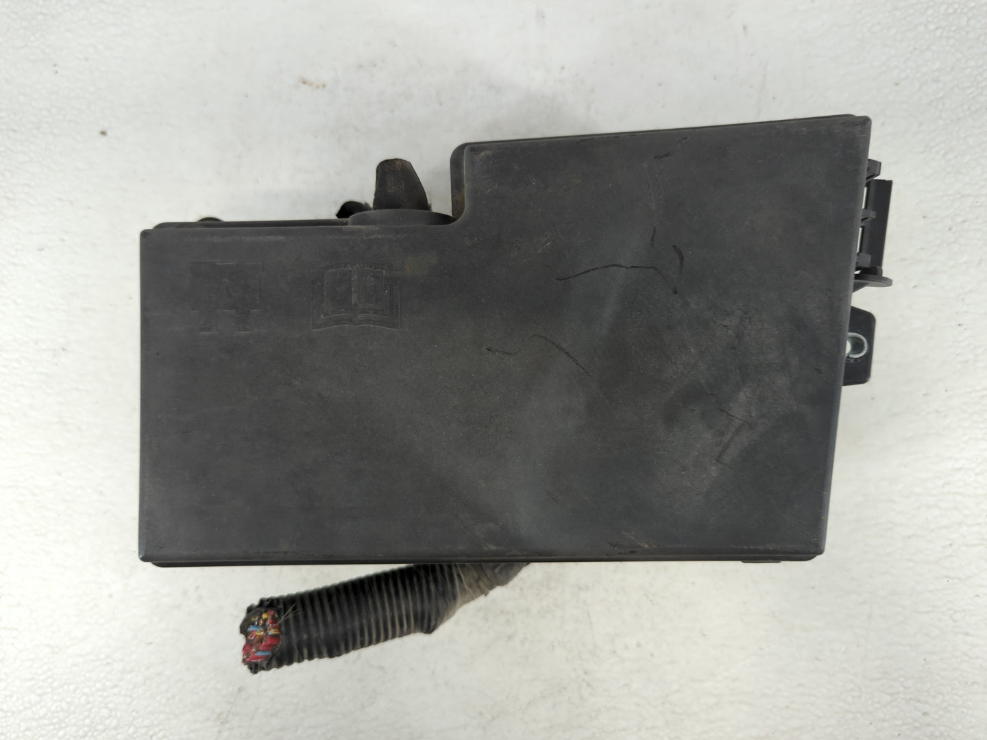 2007-2009 Mazda Cx-7 Fusebox Fuse Box Panel Relay Module P/N:BP4K-66765 518818109 Fits Fits 2007 2008 2009 OEM Used Auto Par