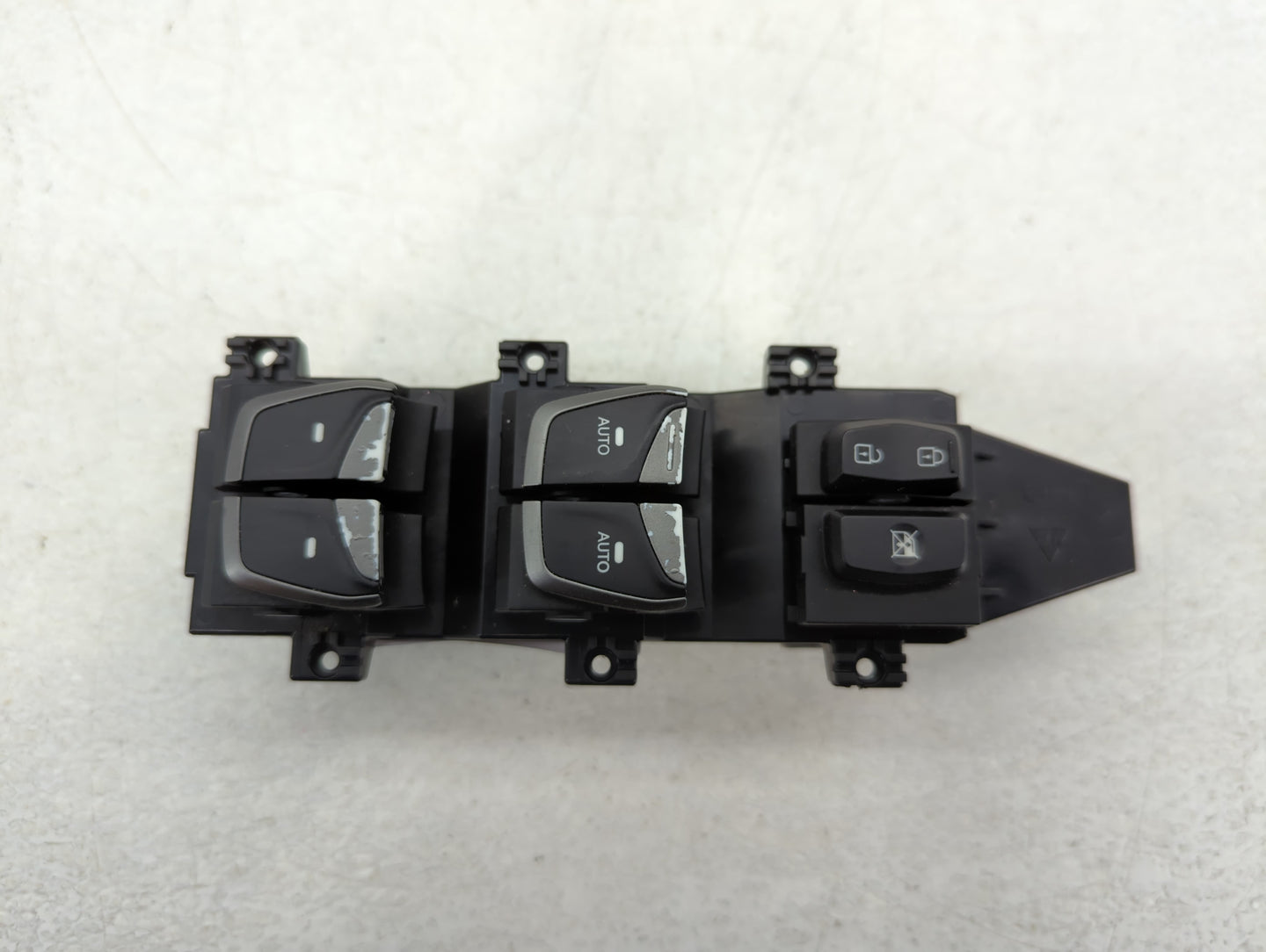 2007-2011 Mazda Cx-7 Master Power Window Switch Replacement Driver Side Left P/N:R345313 93570-4Z306UU5 Fits OEM Used Auto P