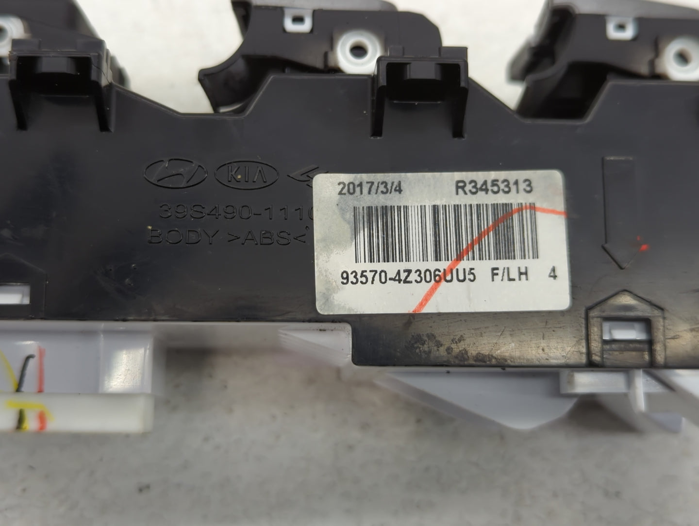 2007-2011 Mazda Cx-7 Master Power Window Switch Replacement Driver Side Left P/N:R345313 93570-4Z306UU5 Fits OEM Used Auto P