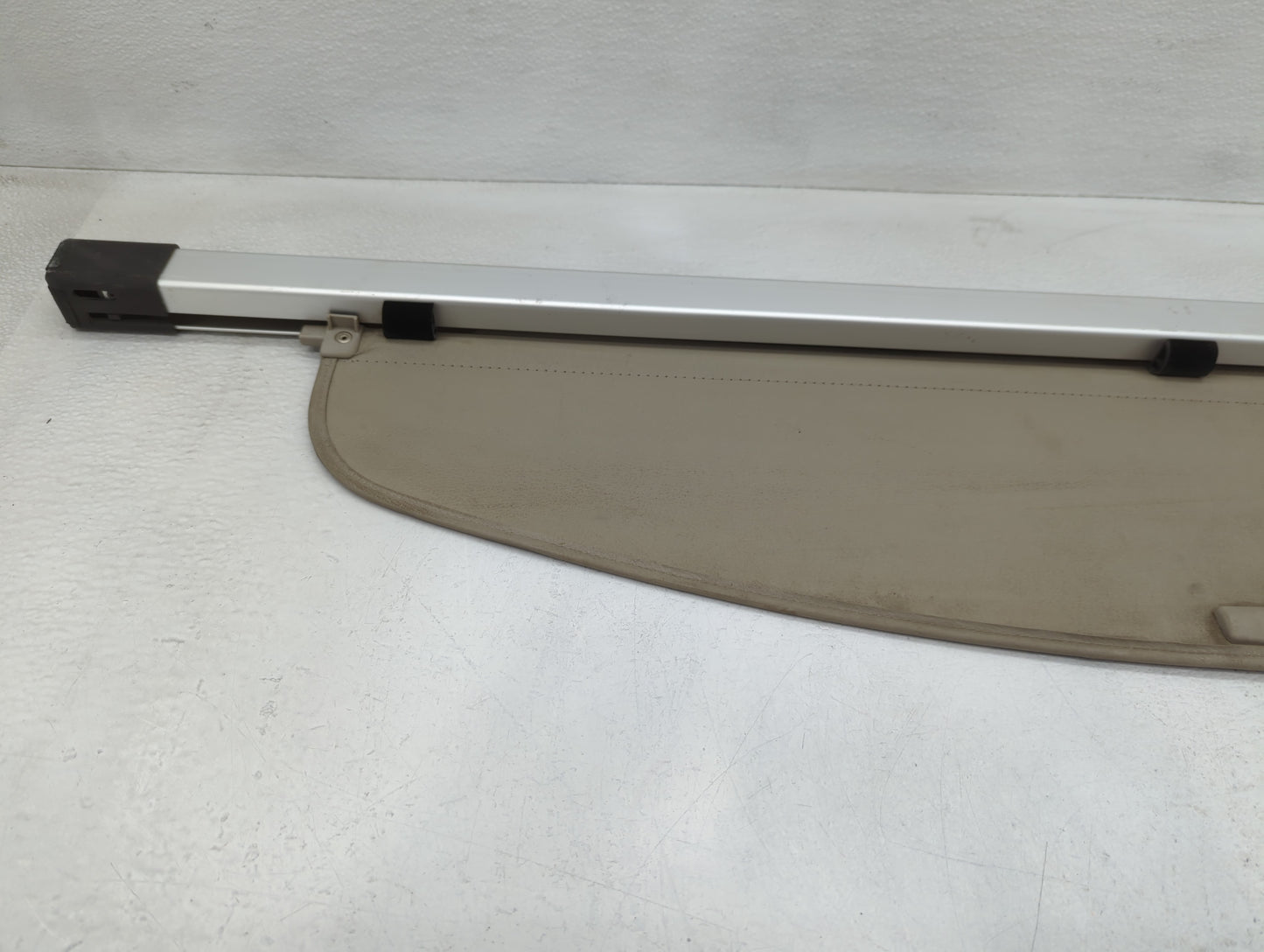 2008 Mazda Cx-7 Rear Cargo Cover Storage Retractable Shade - Oemusedautoparts1.com